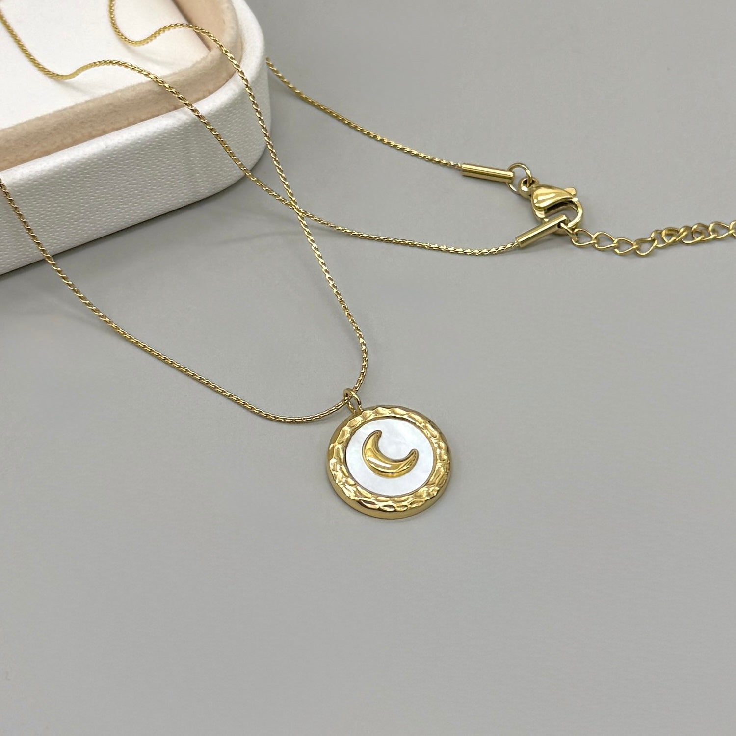 COLLAR CADENA | COLGANTE LUNA NACAR