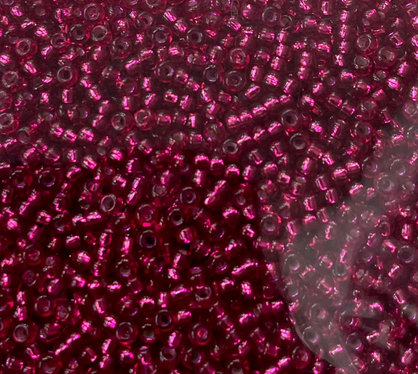 Miyuki Round Rocailles 11/0 | 1433RR | FUCSIA OSC | (C29)