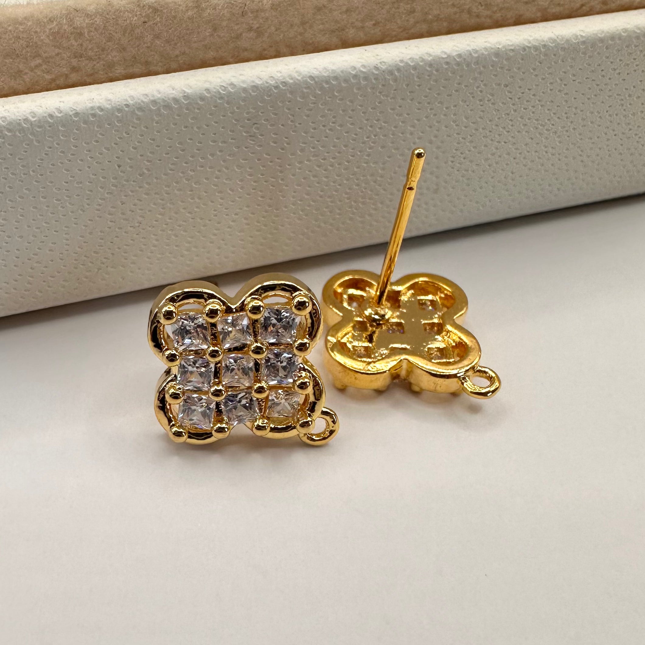 BASE DE ARO | TREBOL CUATRO HOJAS