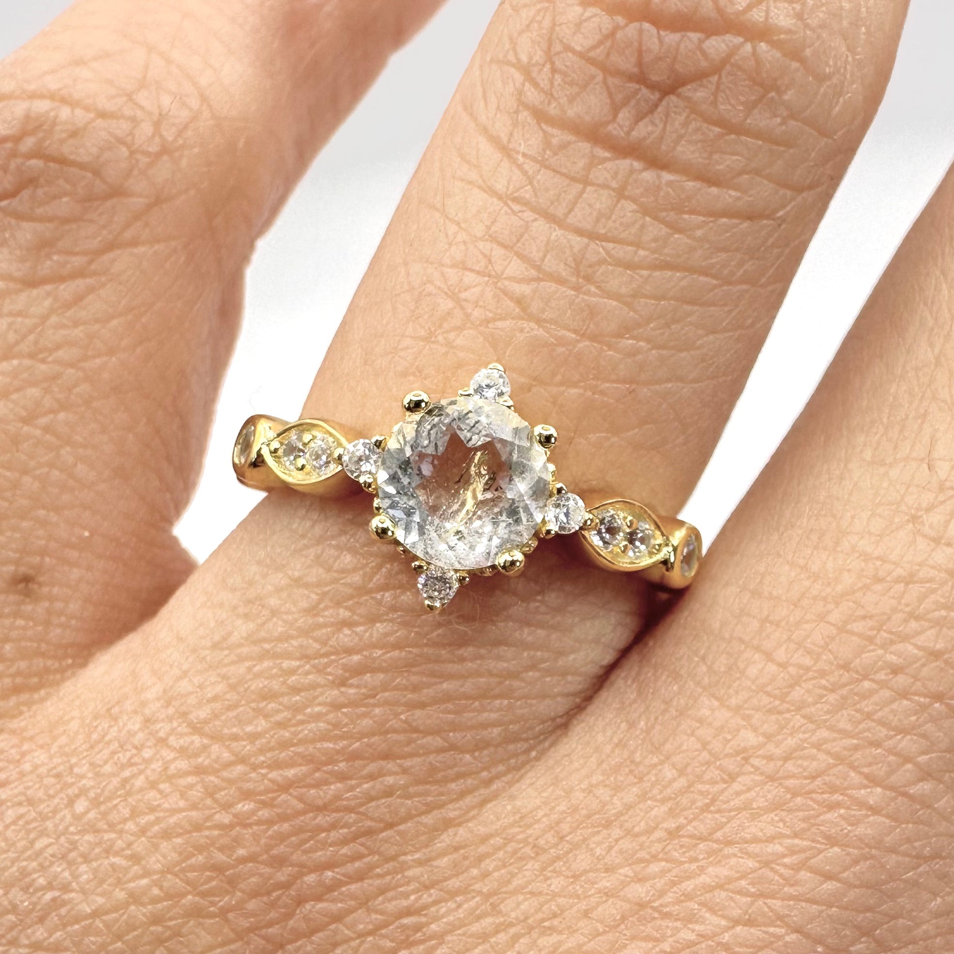 ANILLO “ESTRELLA” | DIAMANTE HERKIMER | BAÑO DE ORO 14K