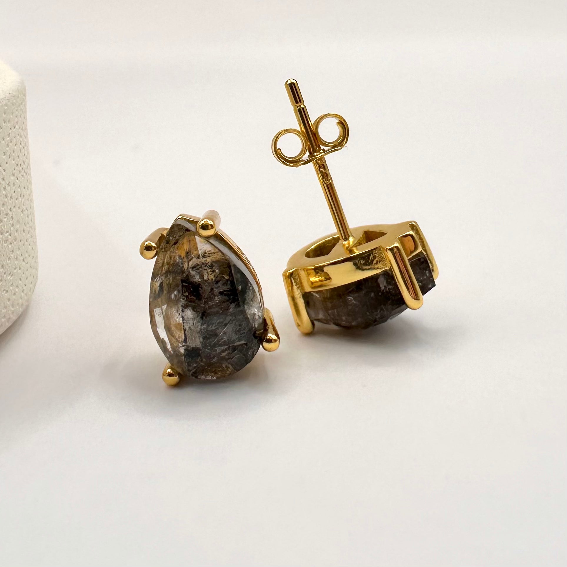 AROS “REINA” | DIAMANTE HERKIMER | BAÑO DE ORO 14K