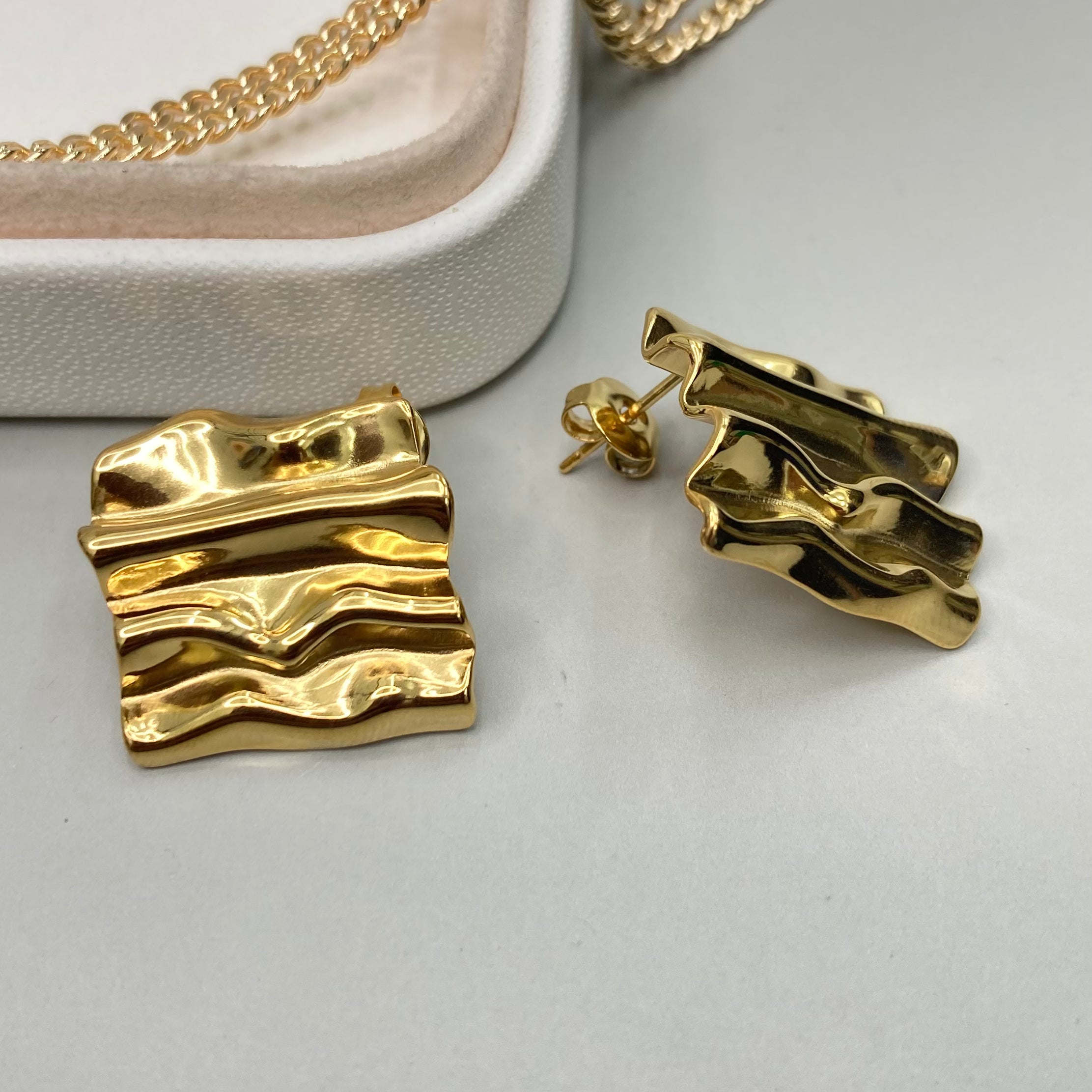 AROS | DISEÑO ROMBO CORRUGADO