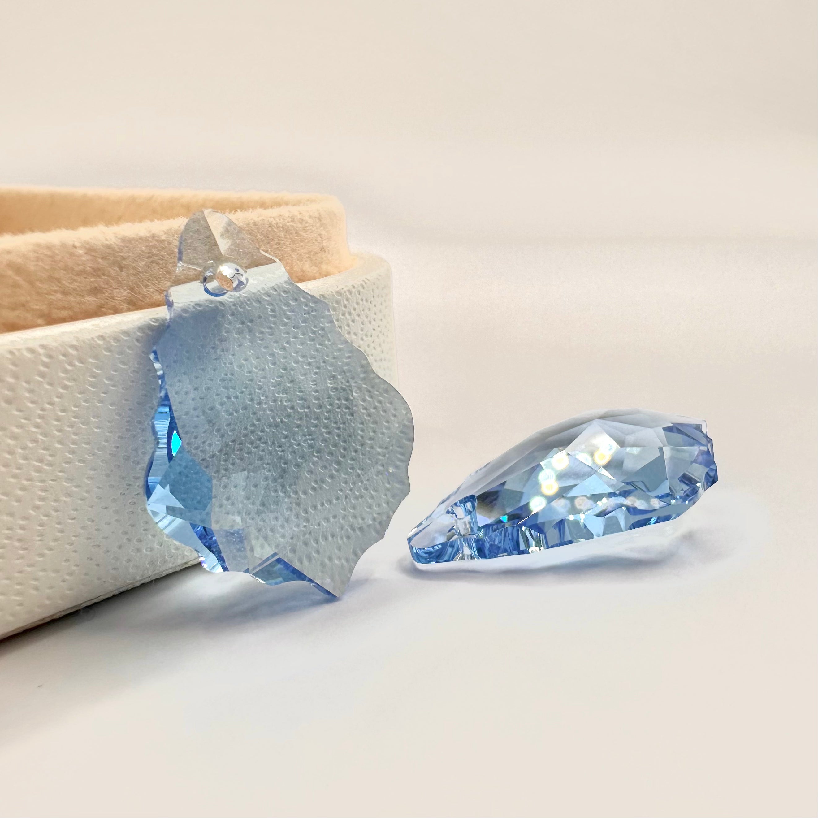 SWAROVSKI CRYSTALS | COLGANTE BARROCO