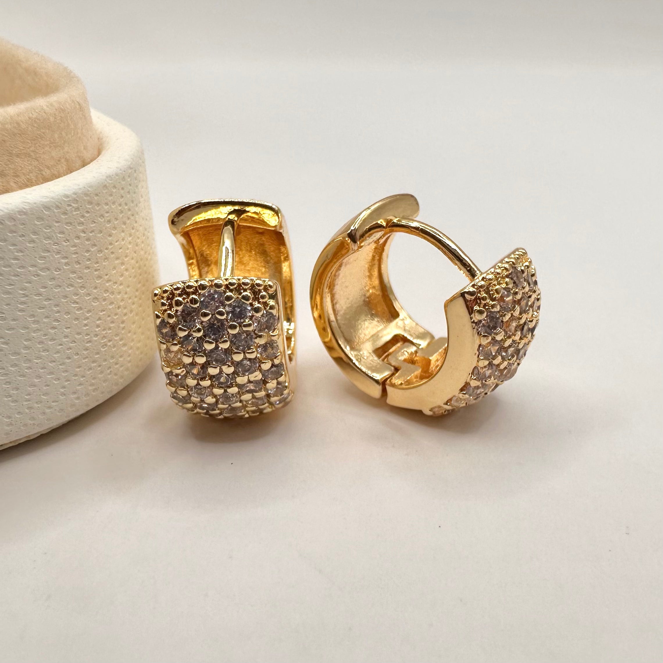 AROS ARGOLLA | BAÑO DE ORO 18K PREMIUM BRASILERO | 11MM