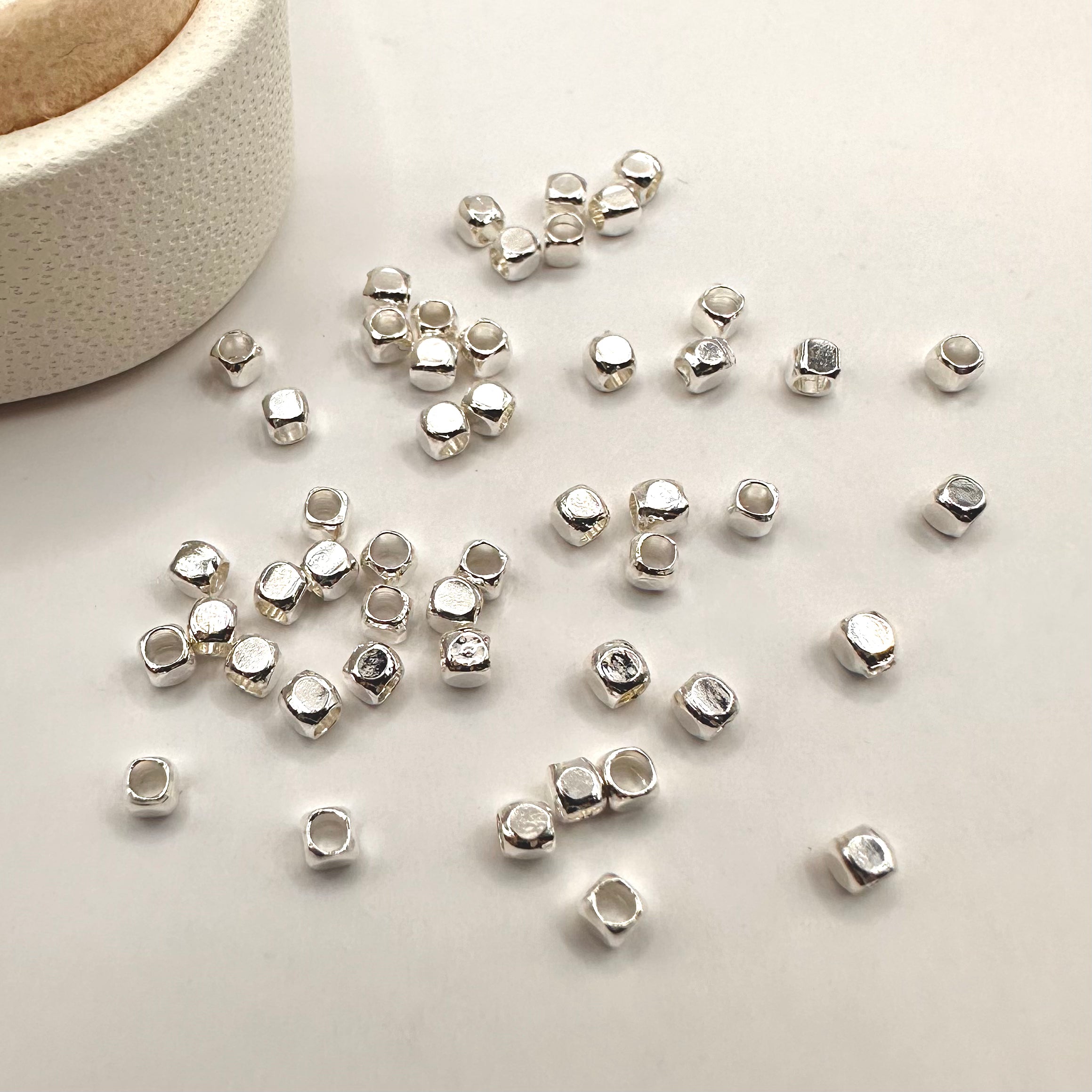 SEPARADOR CUBO | 2MM | BAÑO DE PLATA