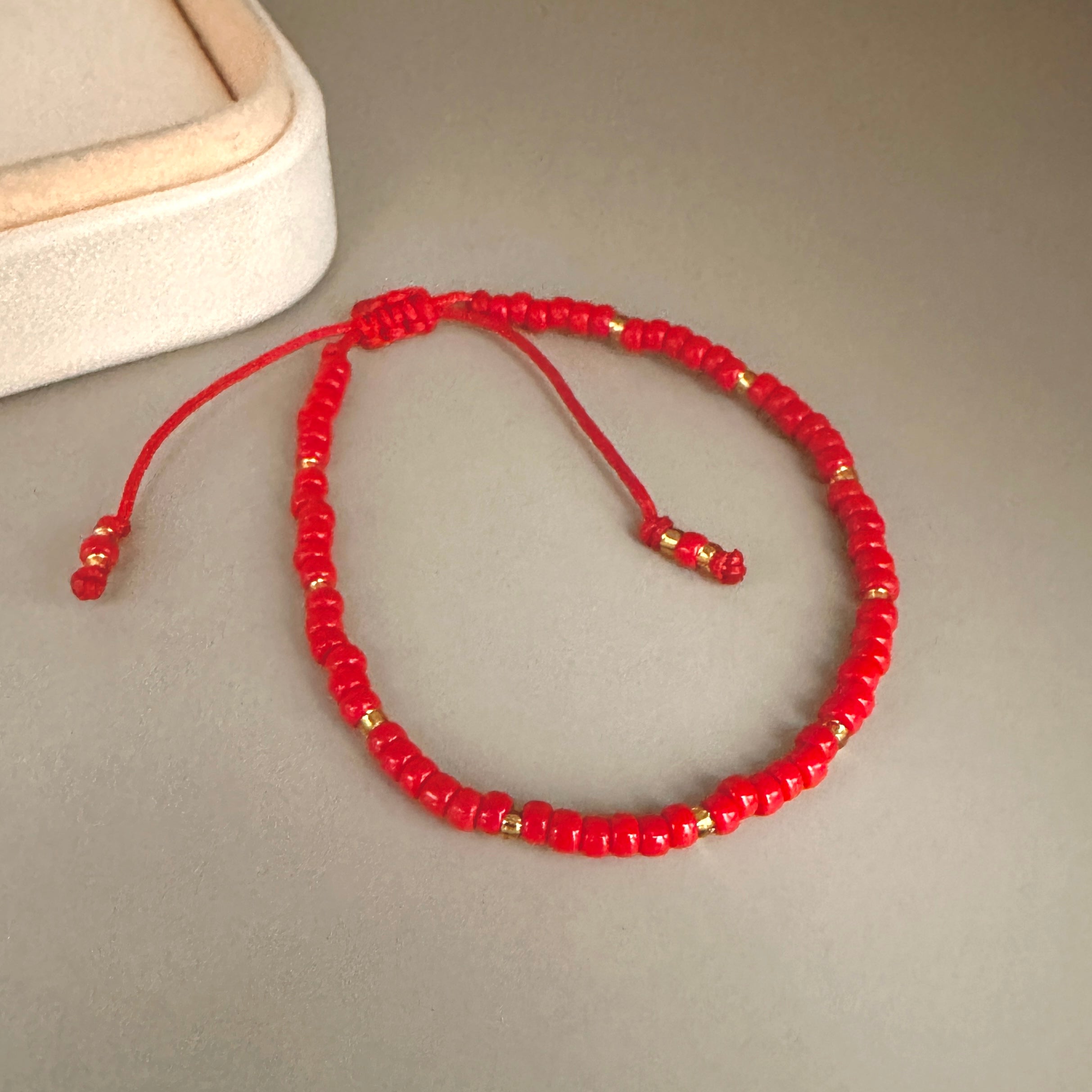 PULSERA ROJA CLARO | LUNAM
