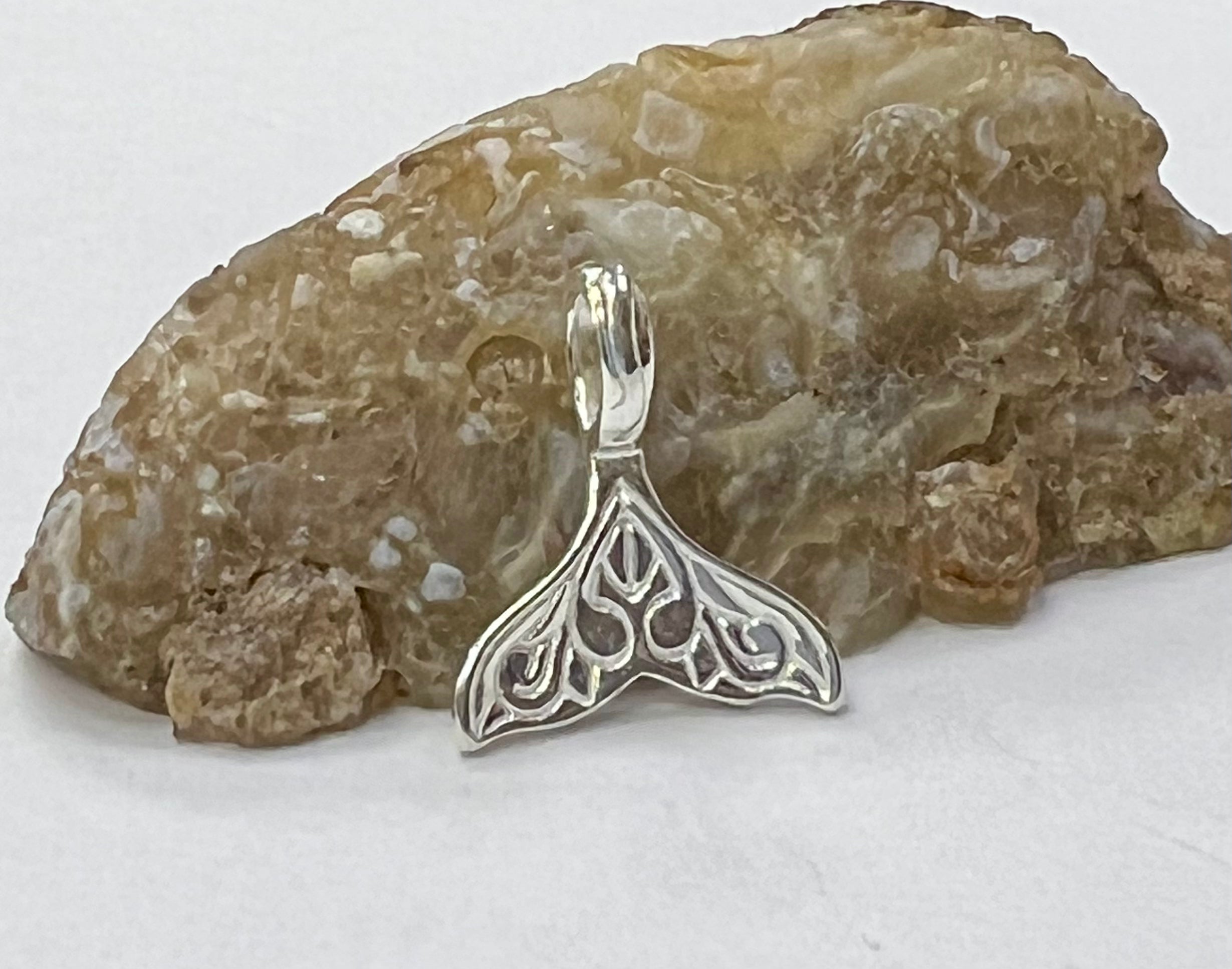 COLGANTE COLA DE BALLENA PLATA 925 | 14MM