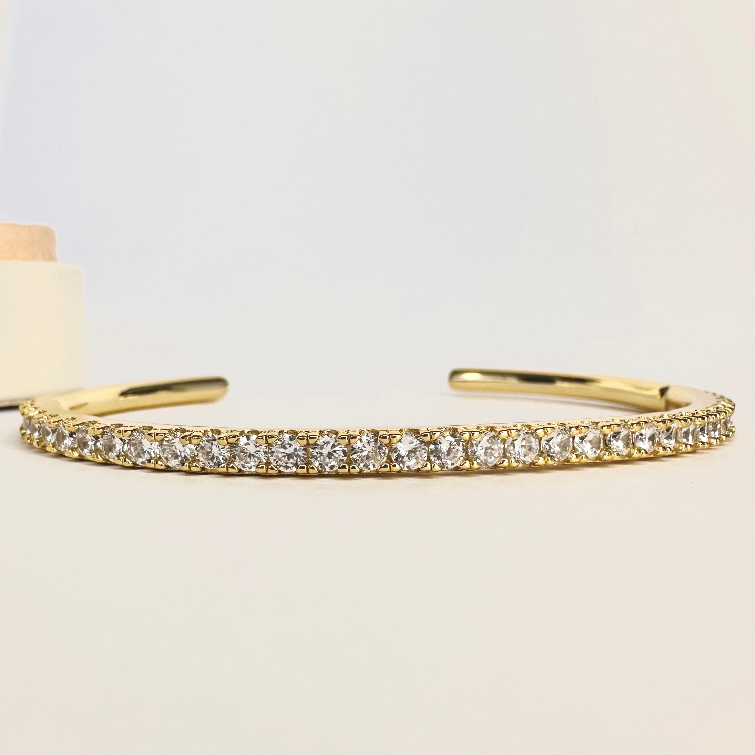 PULSERA UNA LINEA | BAÑO DE ORO 14K | 16CM