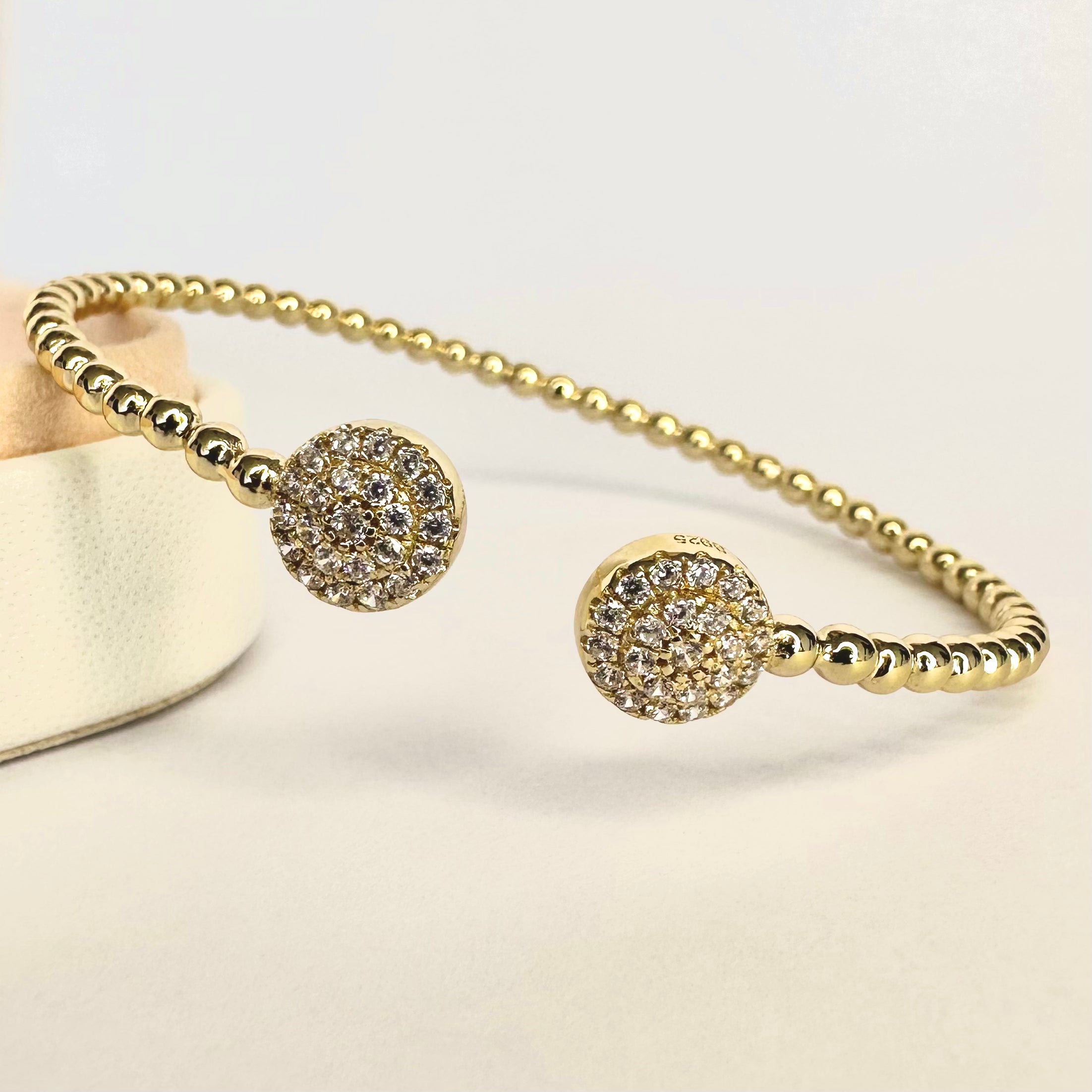 PULSERA DOS CIRCULOS | BAÑO DE ORO 14K | 16CM