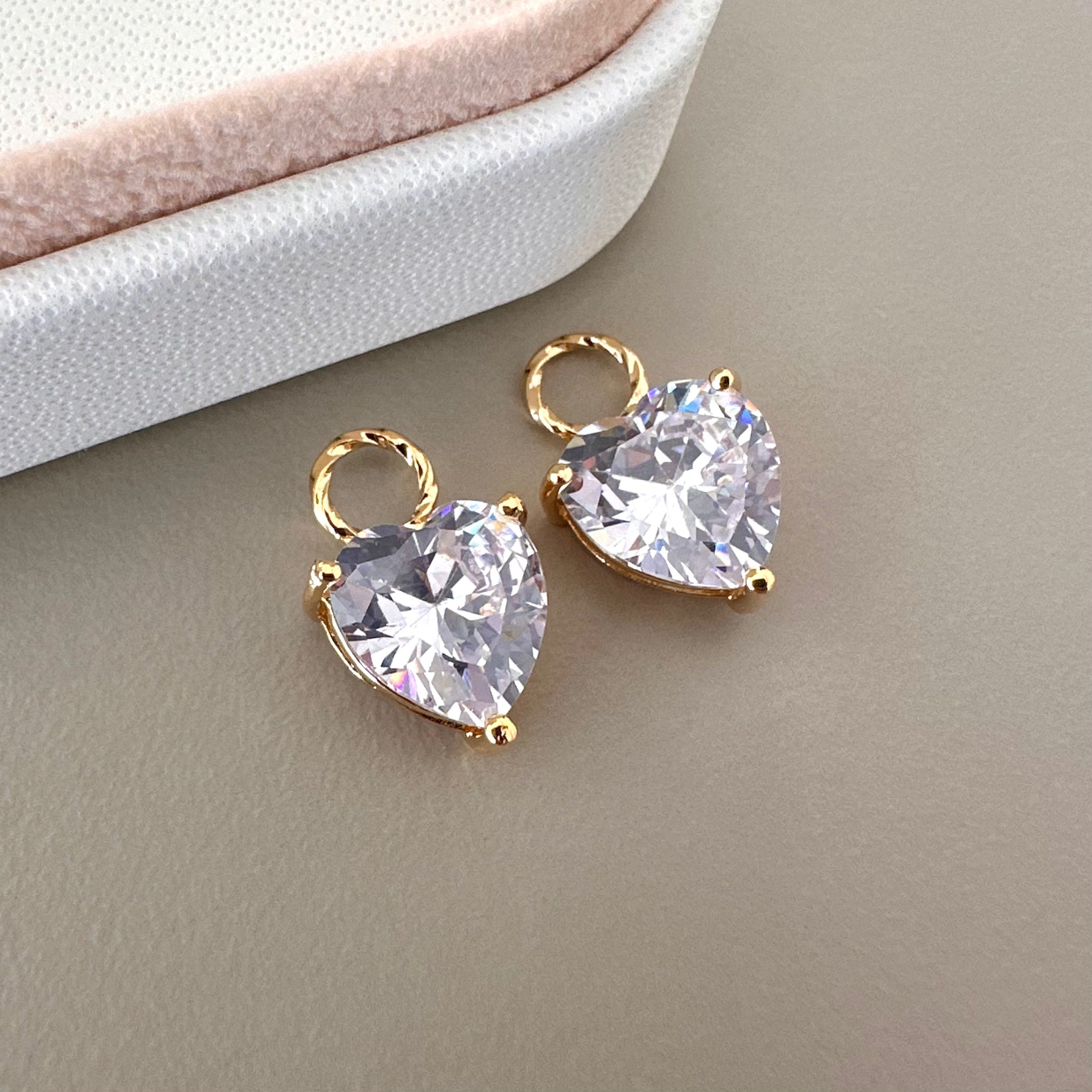 COLGANTE CORAZON | CIRCONITA | AAA