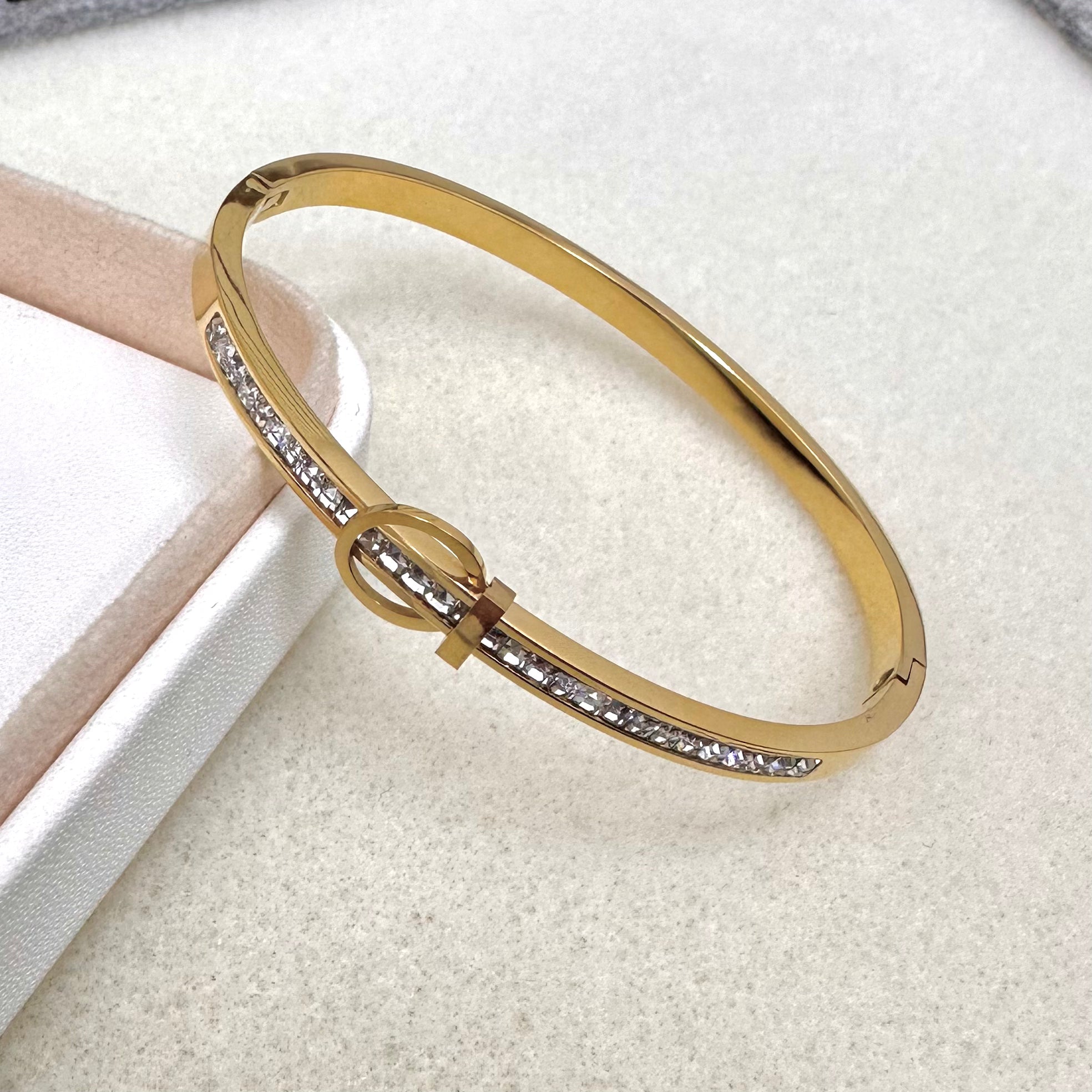 PULSERA RIGIDA | HEBILLA