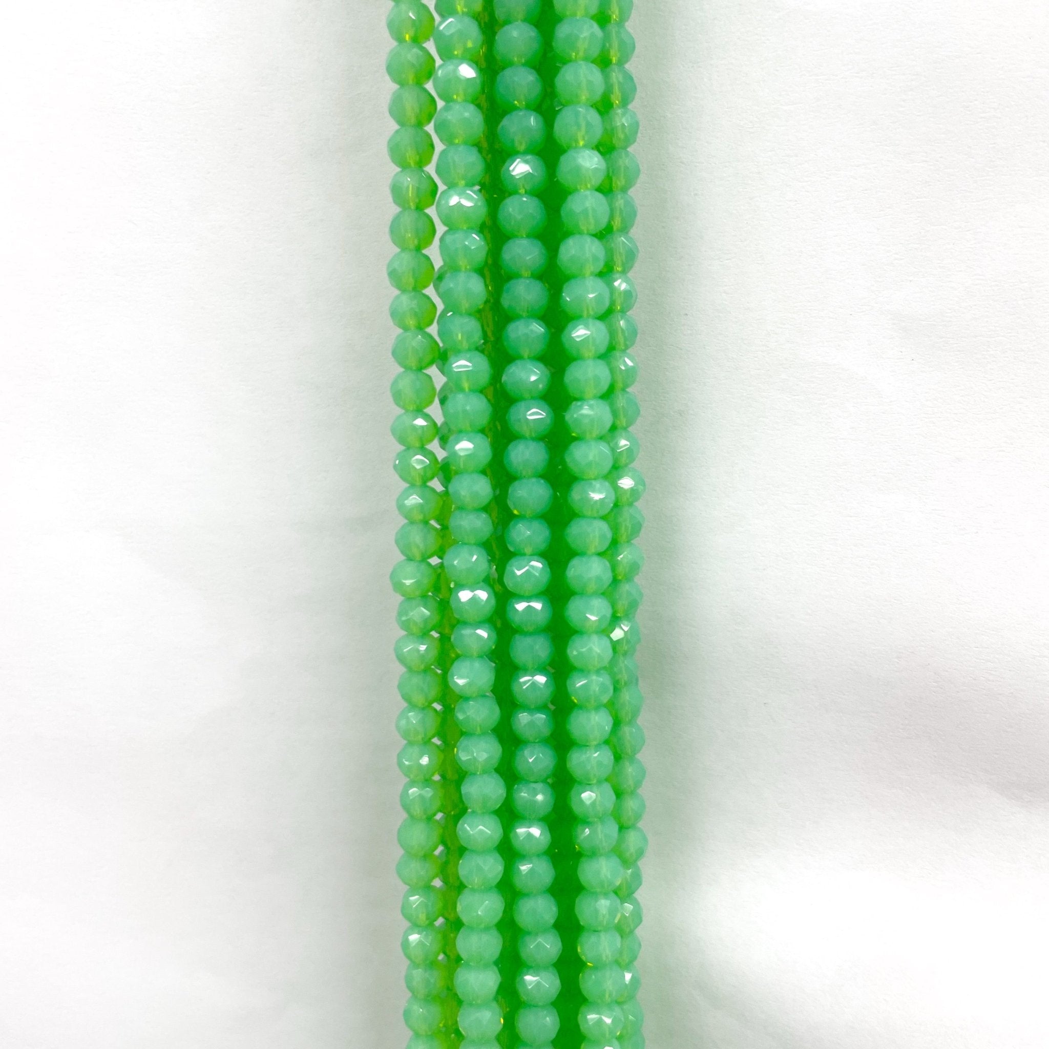 CRISTAL CHATO | 4MM | VERDE CLARO OPALESCENTE