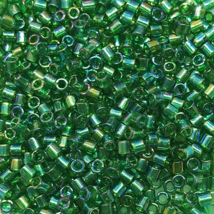 Miyuki Delica Beads 8/0 | 152DB | Rainbow Verde (C9)