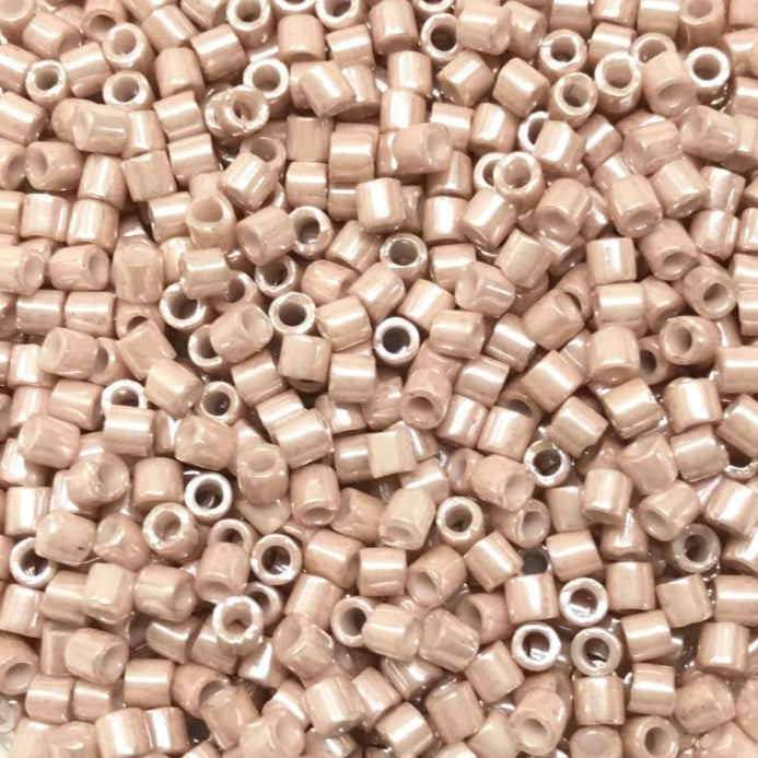 Miyuki Delica Beads 8/0 | 1535DB | Pink Champagne Ceylon (C10)