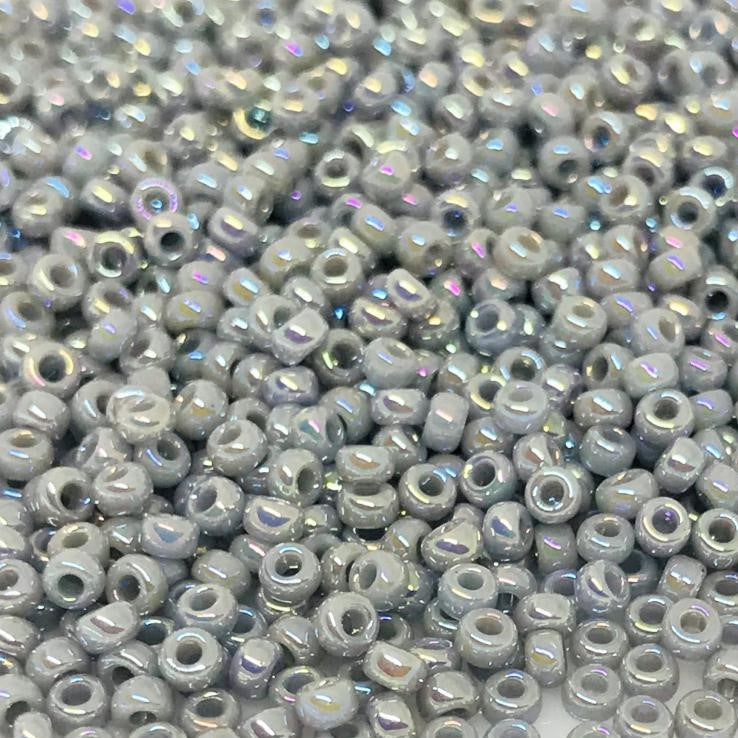 Miyuki Round Rocailles 11/0 | 489RR | Opaque Rainbow Gris (C18)