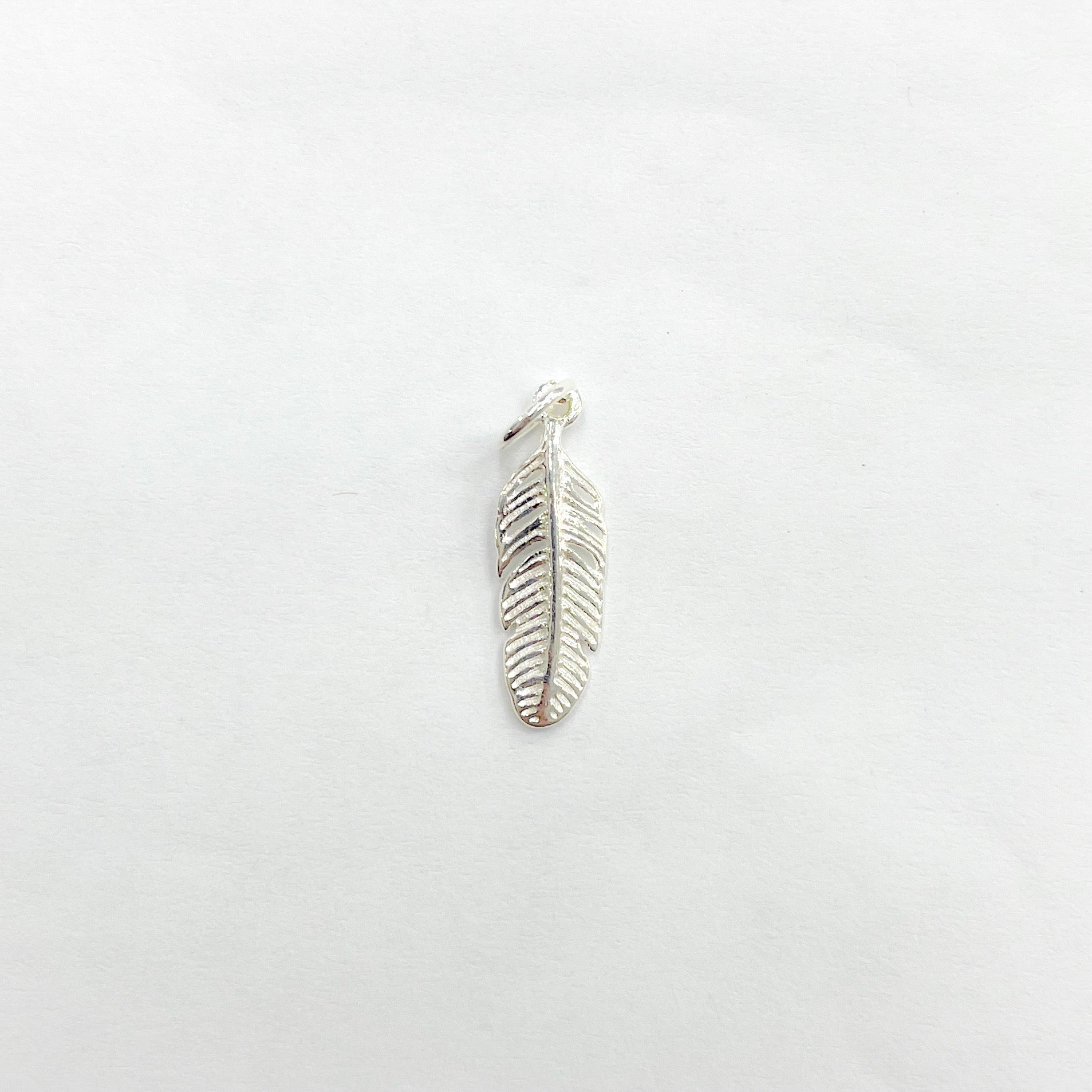 COLGANTE PLUMA | 15MM