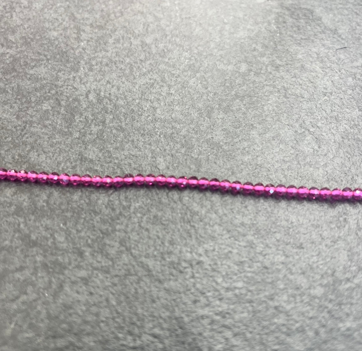 PIEDRAS NATURALES | MINI | CIRCONITA FUCSIA MEDIO | 2MM (1-16A)