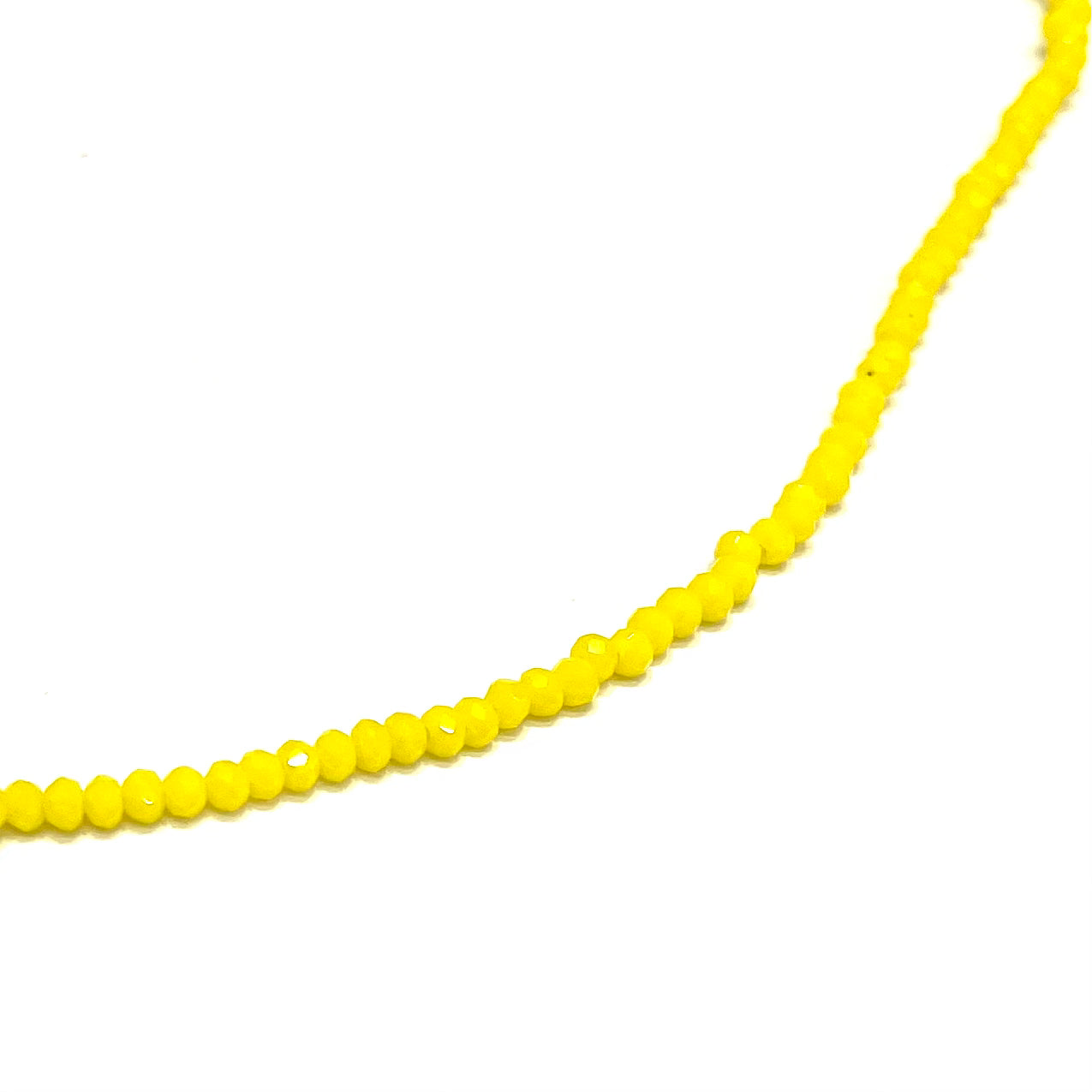 CRISTAL CHATO | MATTE AMARILLO