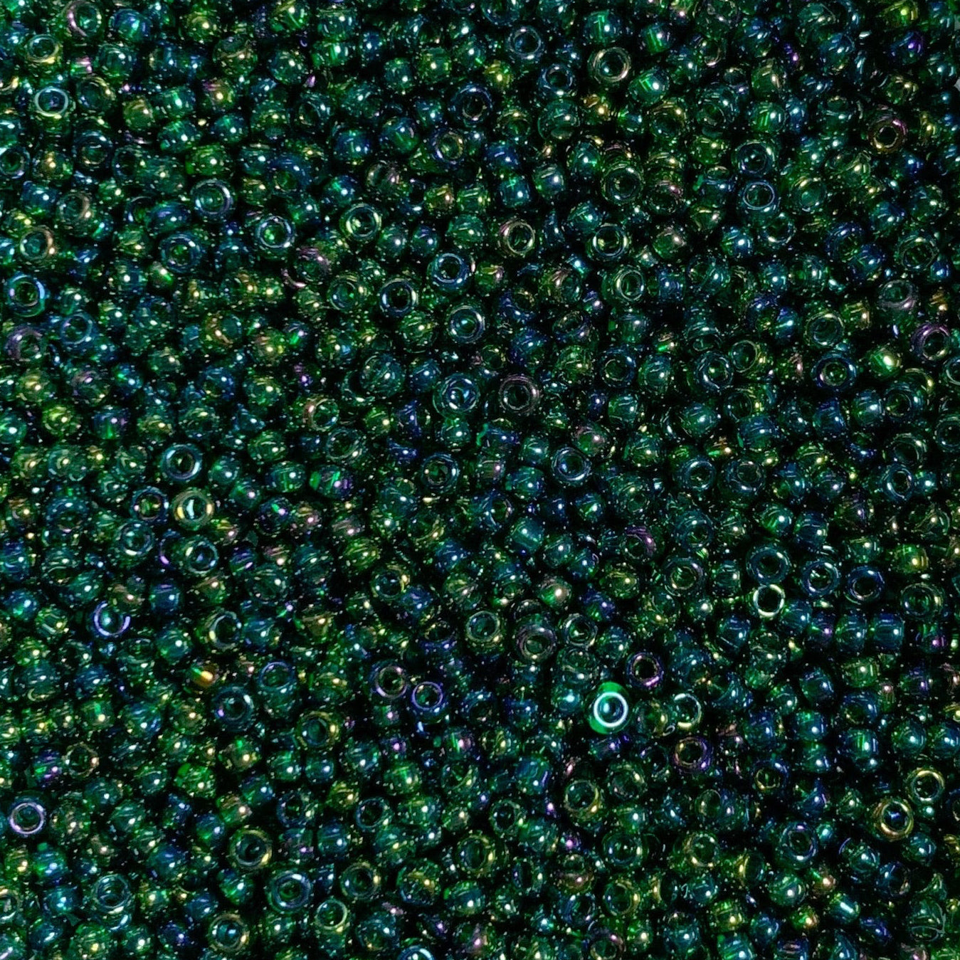 MIYUKI ROUND ROCAILLES 11/0 | 289RR | RAINBOW VERDE (C12)