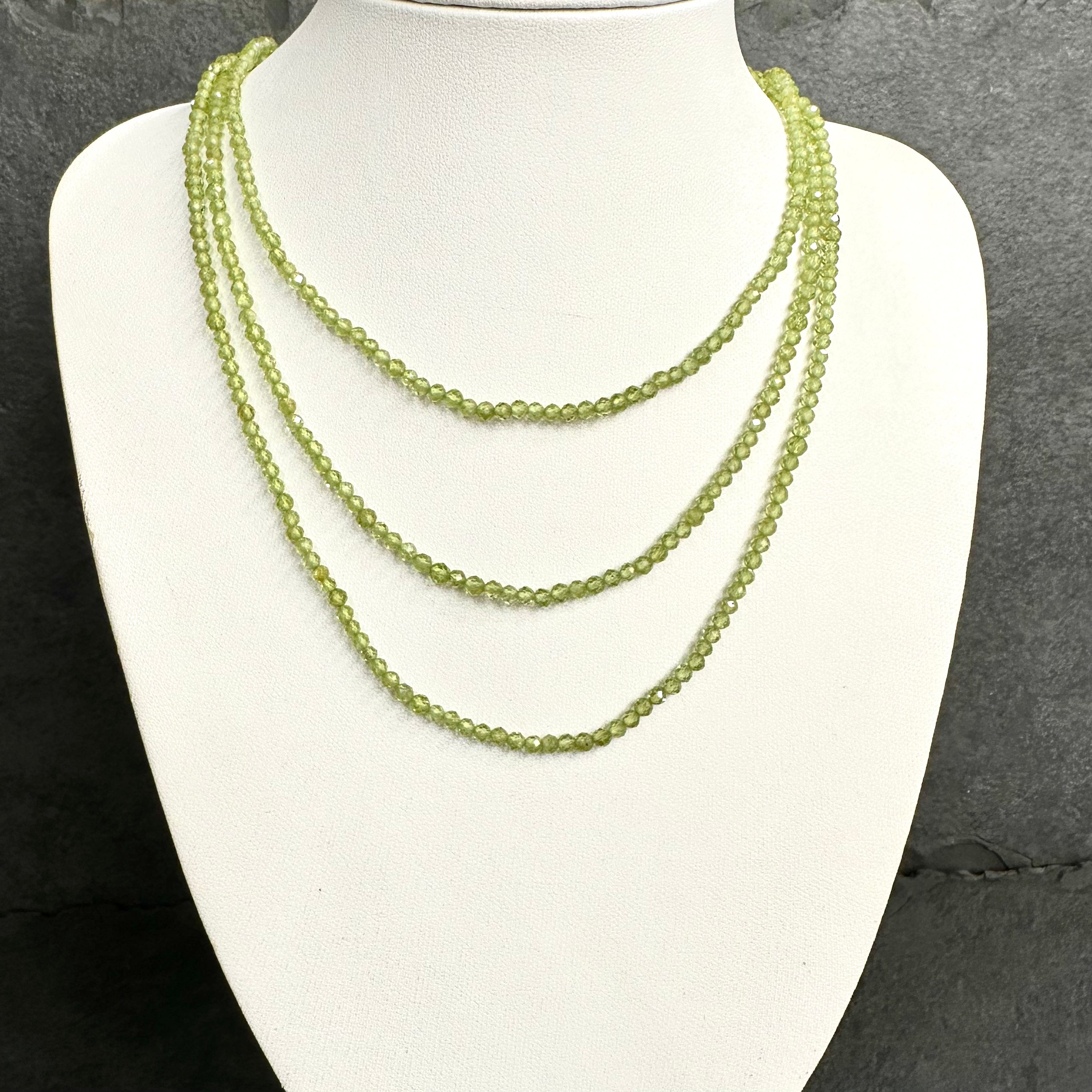 COLLAR | PIEDRA NATURAL | PERIDOTO FACETADA| 3.2MM