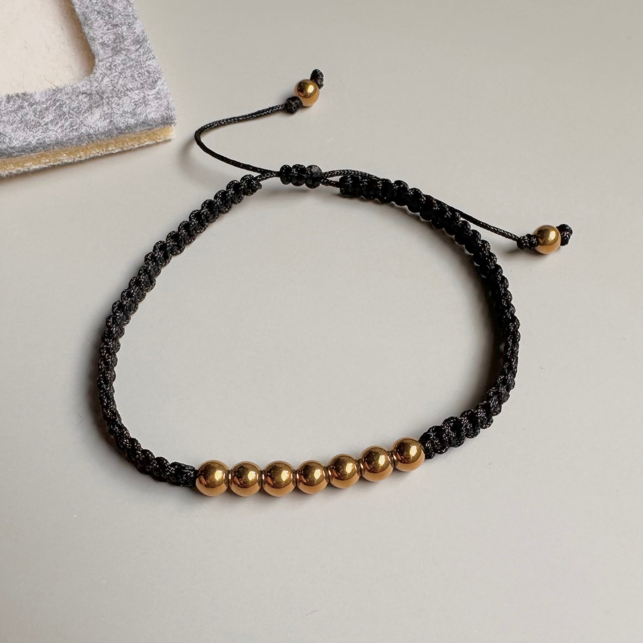 PULSERA | NEGRA TEJIDA  | LUNAM