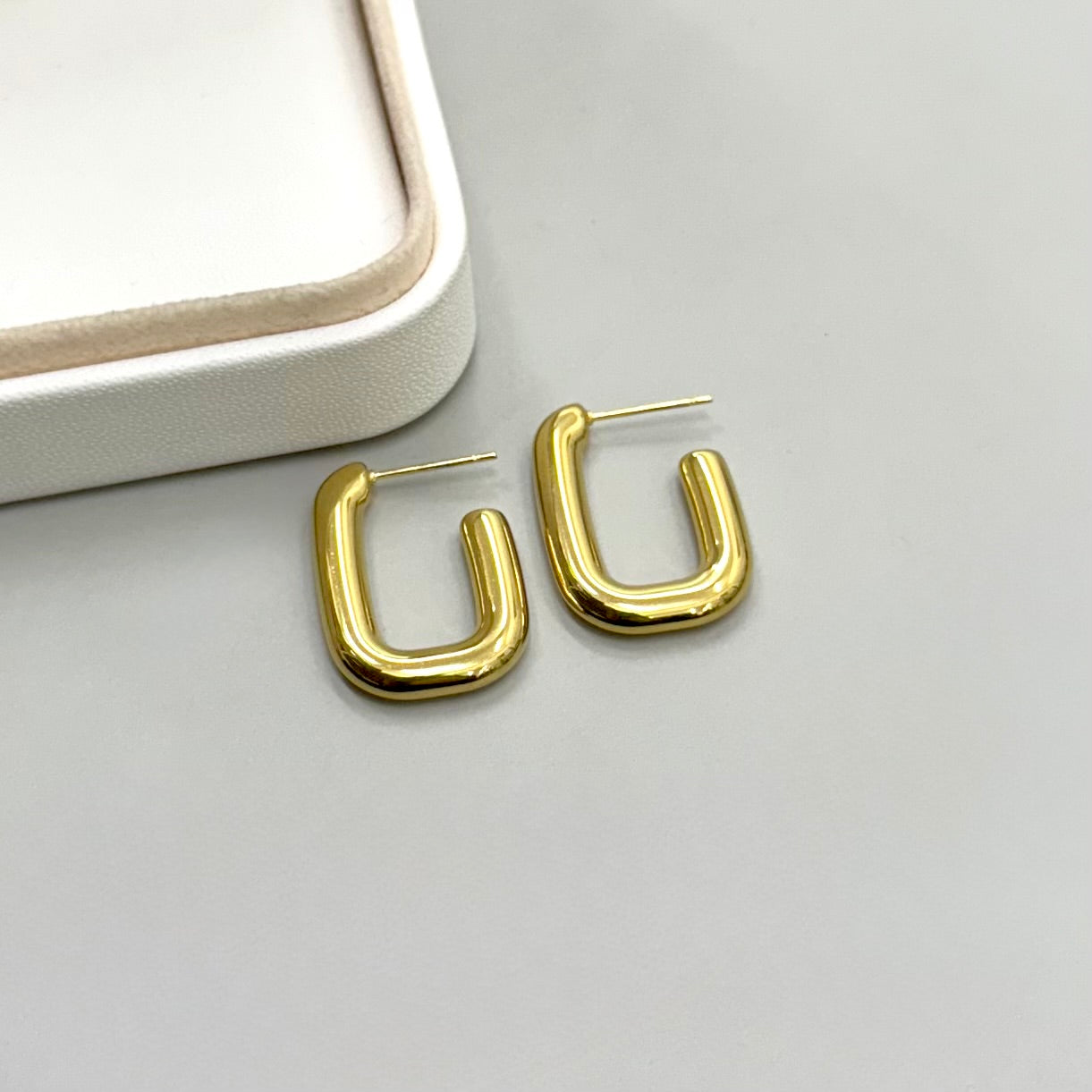 AROS | DISEÑO ÓVALO ABIERTO
