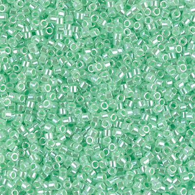Miyuki Delica Beads 11/0 | 237DB | Satín Verde