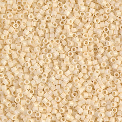 Miyuki Delica Beads 11/0 | 732DB | Crema