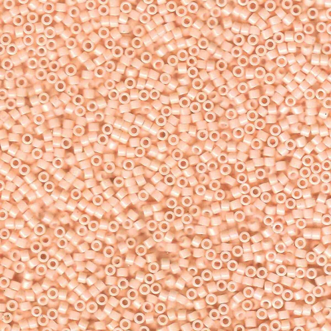 Miyuki Delica Beads 11/0 | 1492DB | Opaque durazno claro