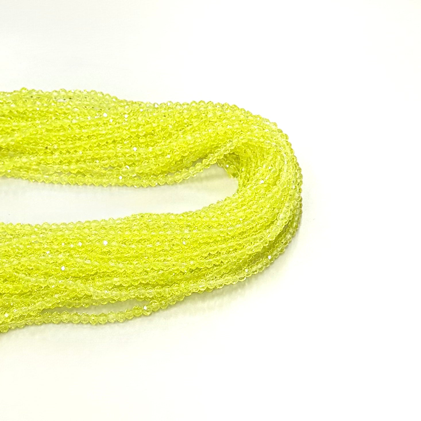 CRISTAL CHATO | 3.5MM | AMARILLO TRANSLUCIDO CLARO