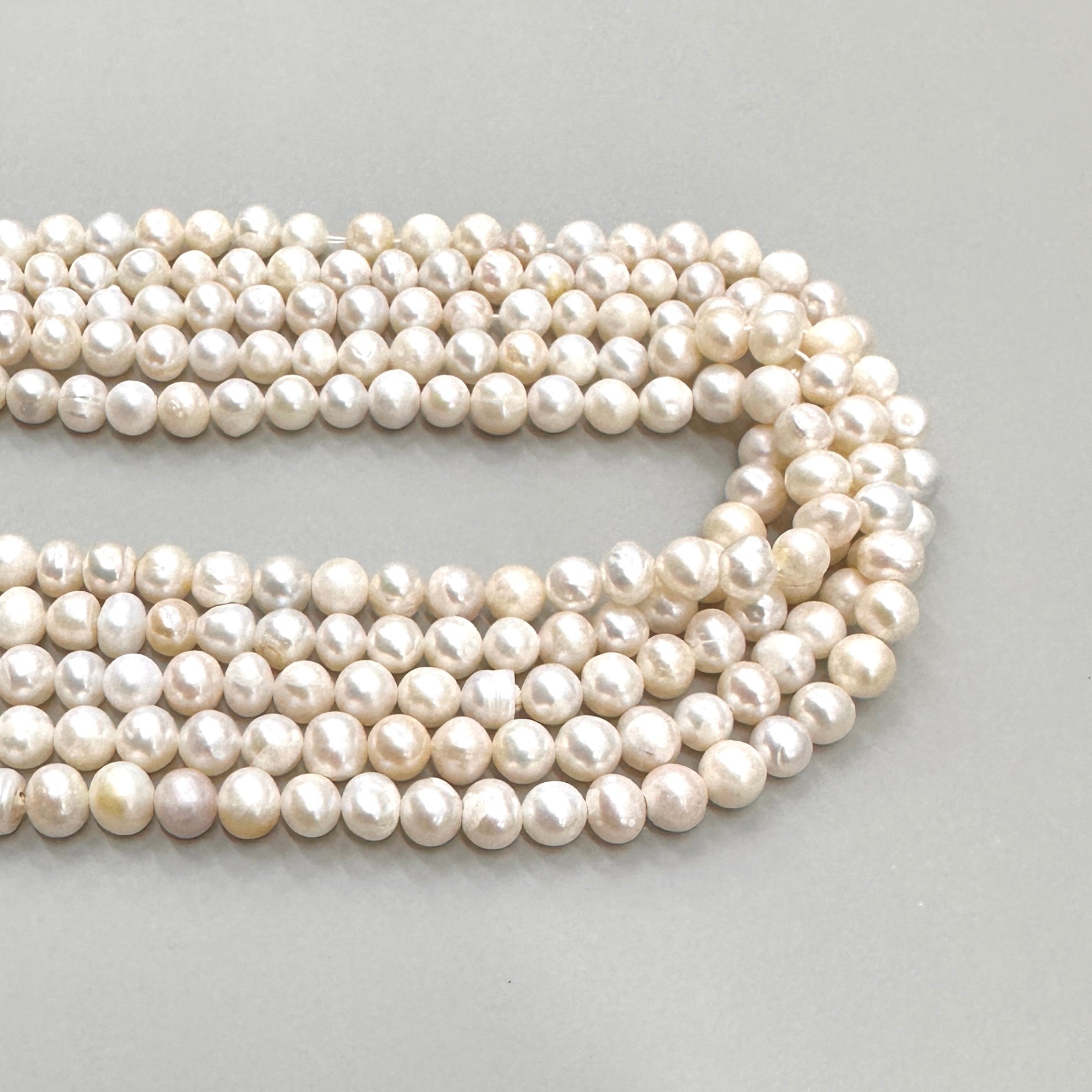 PERLA DE RÍO IRREGULAR ROSA | 7MM