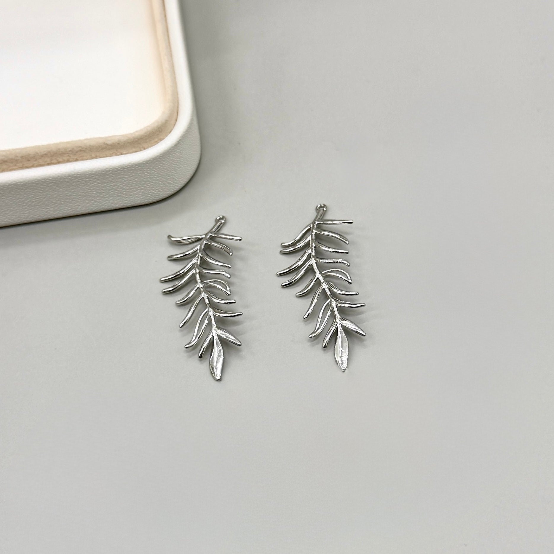 COLGANTE  | ESPIGA CURVA | 1 UND