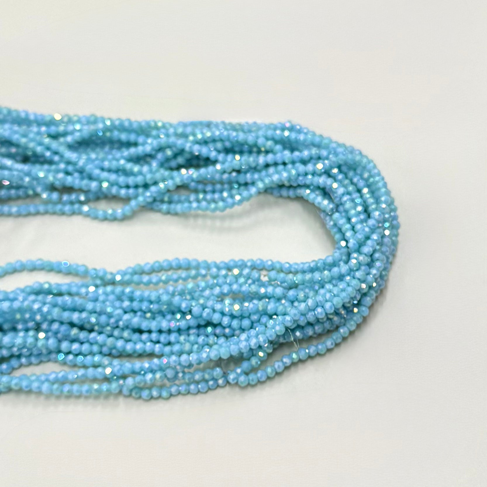 CRISTAL CHATO | 2.7MM | MATTE CELESTE INTENSO TORNASOL