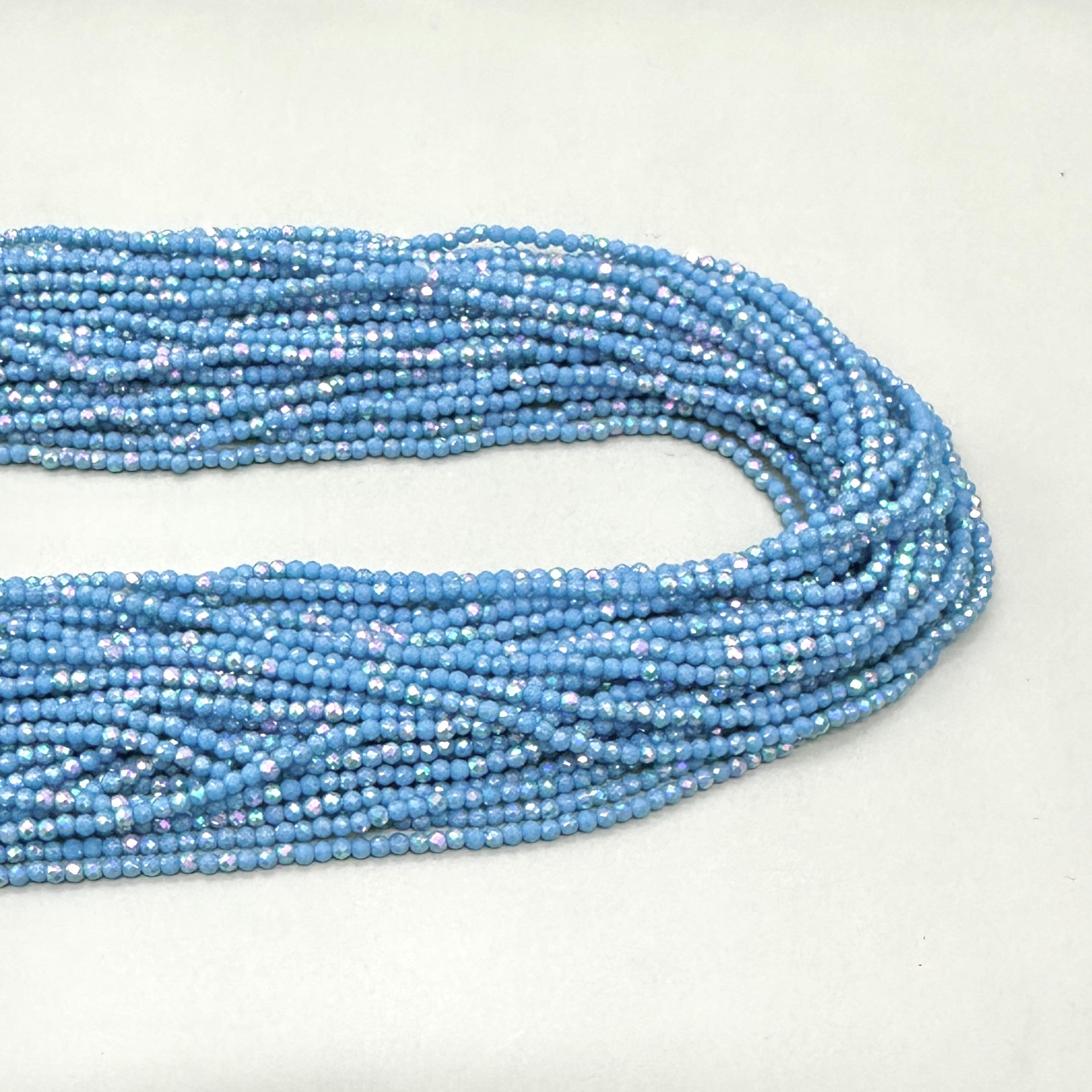 CRISTALES MINERALES FACETADO | CELESTE OSCURO TORNASOL