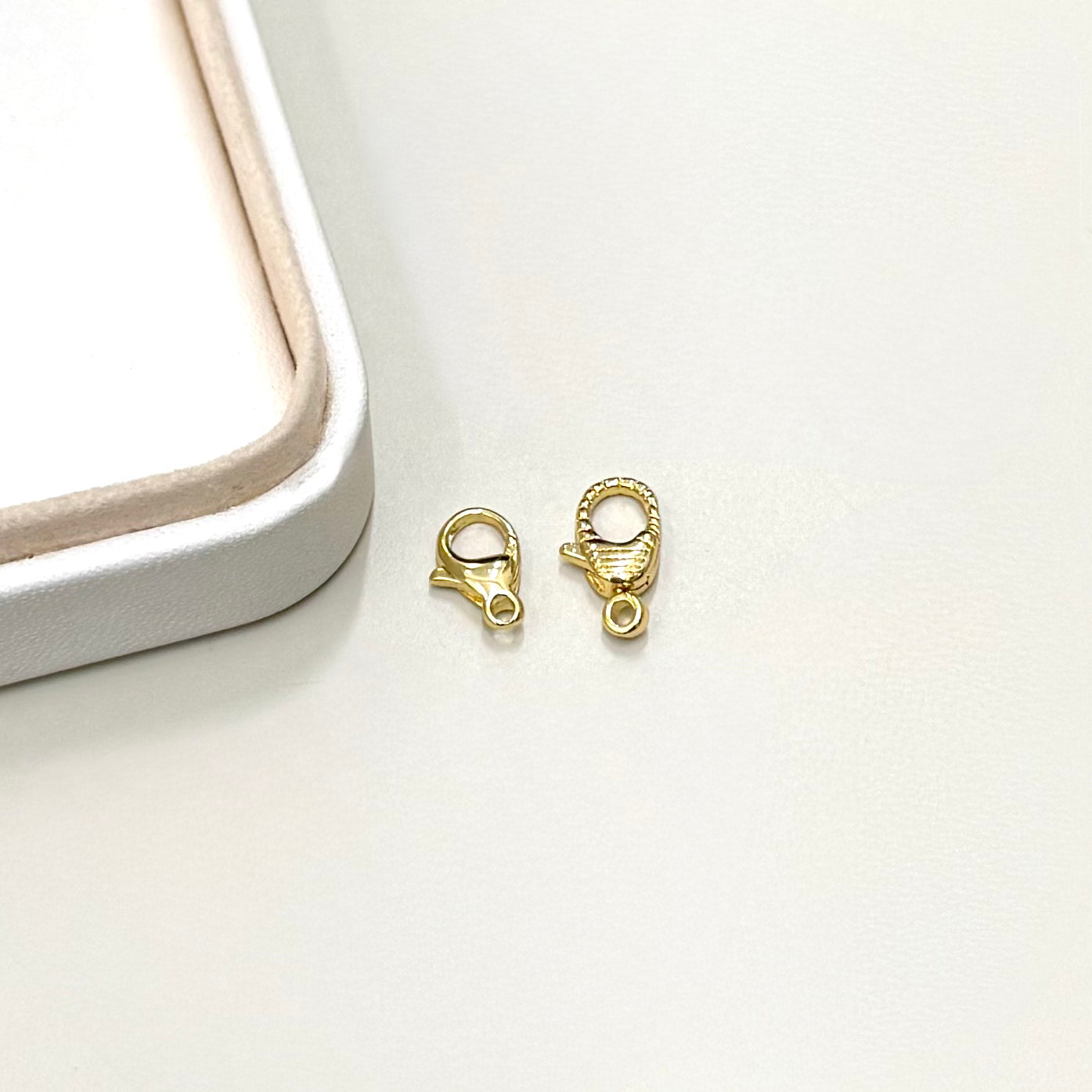 BROCHE MOSQUETON | BAÑO DE ORO