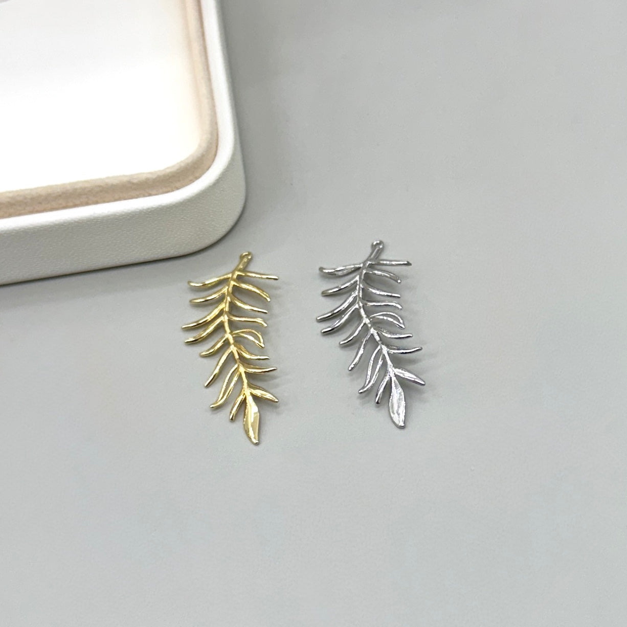 COLGANTE  | ESPIGA CURVA | 1 UND