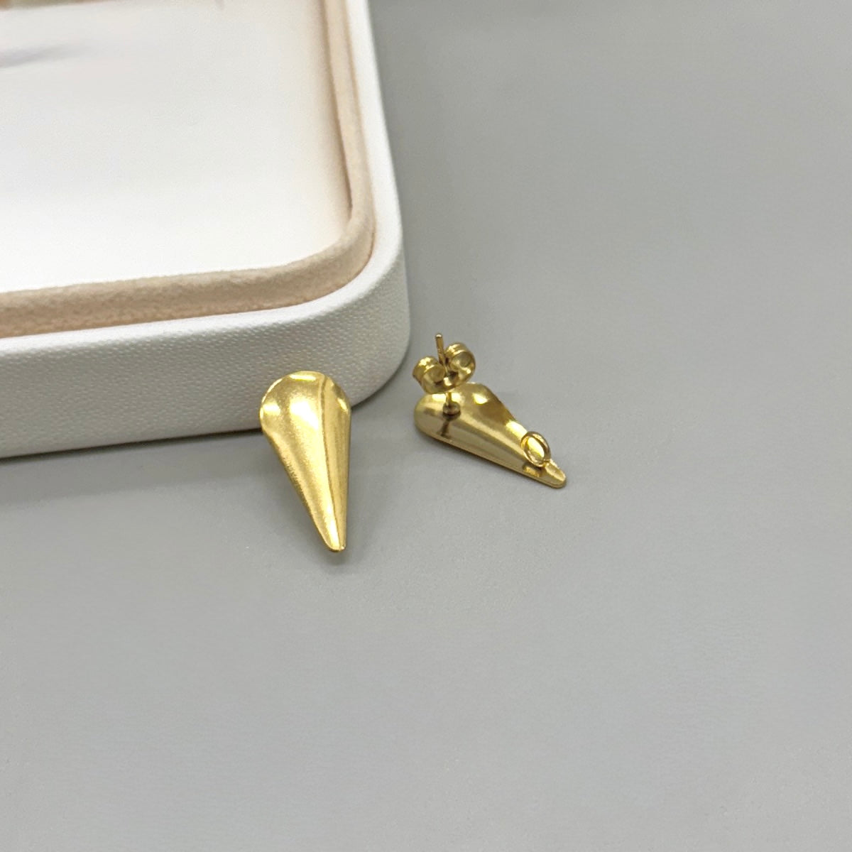 BASE DE ARO | GOTA LISA| ACERO | BAÑO DE ORO 18K | 20MM