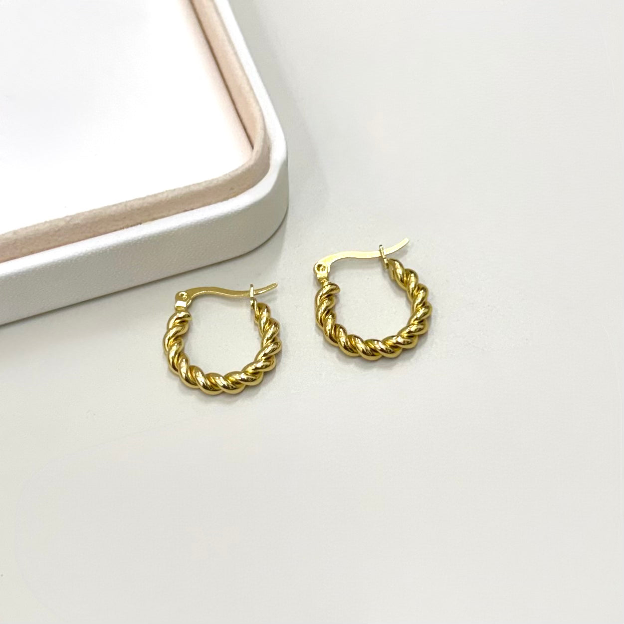 AROS | AROLLA ENTORCHADA | BAÑO DE ORO
