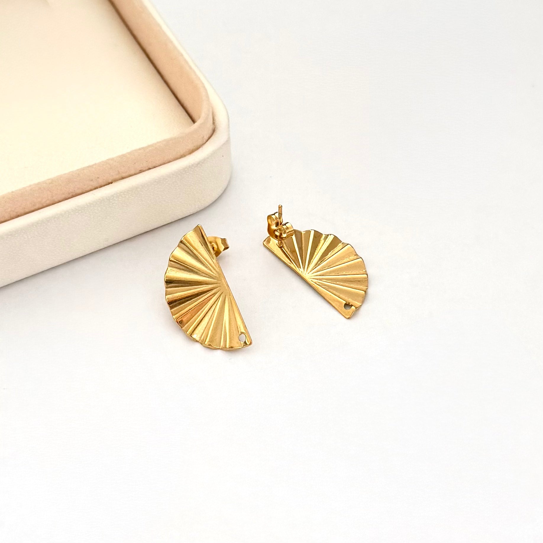 BASE DE ARO | ABANICO DISEÑO | BAÑO DE ORO 18K | 25MM