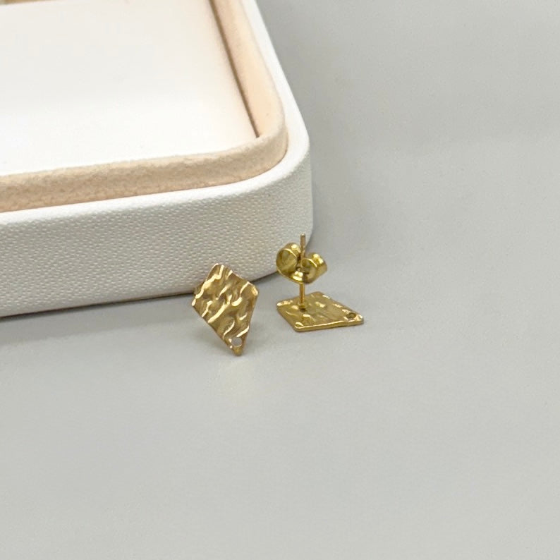 BASE DE ARO | COMETA CON TEXTURA | ACERO | BAÑO DE ORO 18K | 11MM