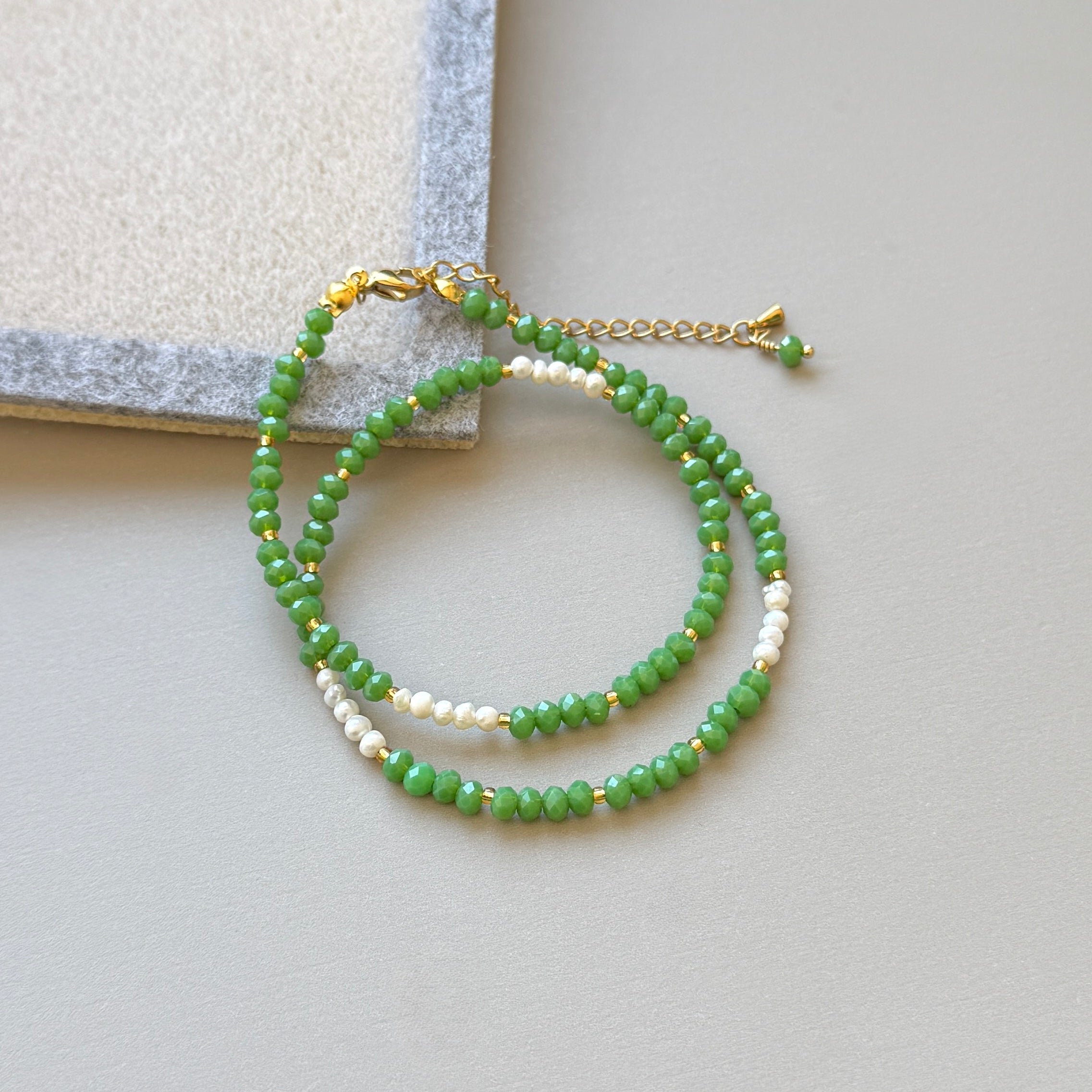 COLLAR VERDE Y PERLAS | LUNAM