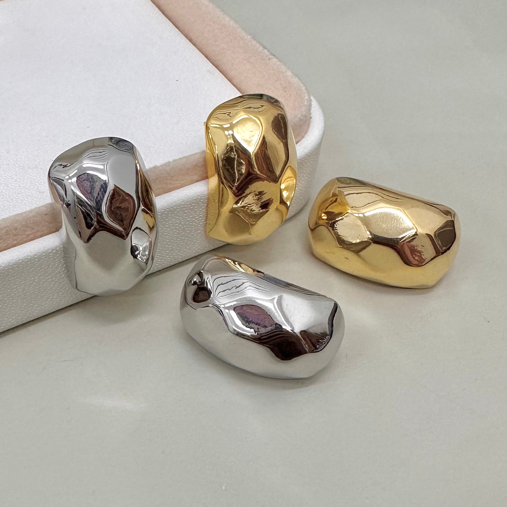 AROS  BAÑO DE ORO | COLGANTE FACETADO | 25MM X 15MM