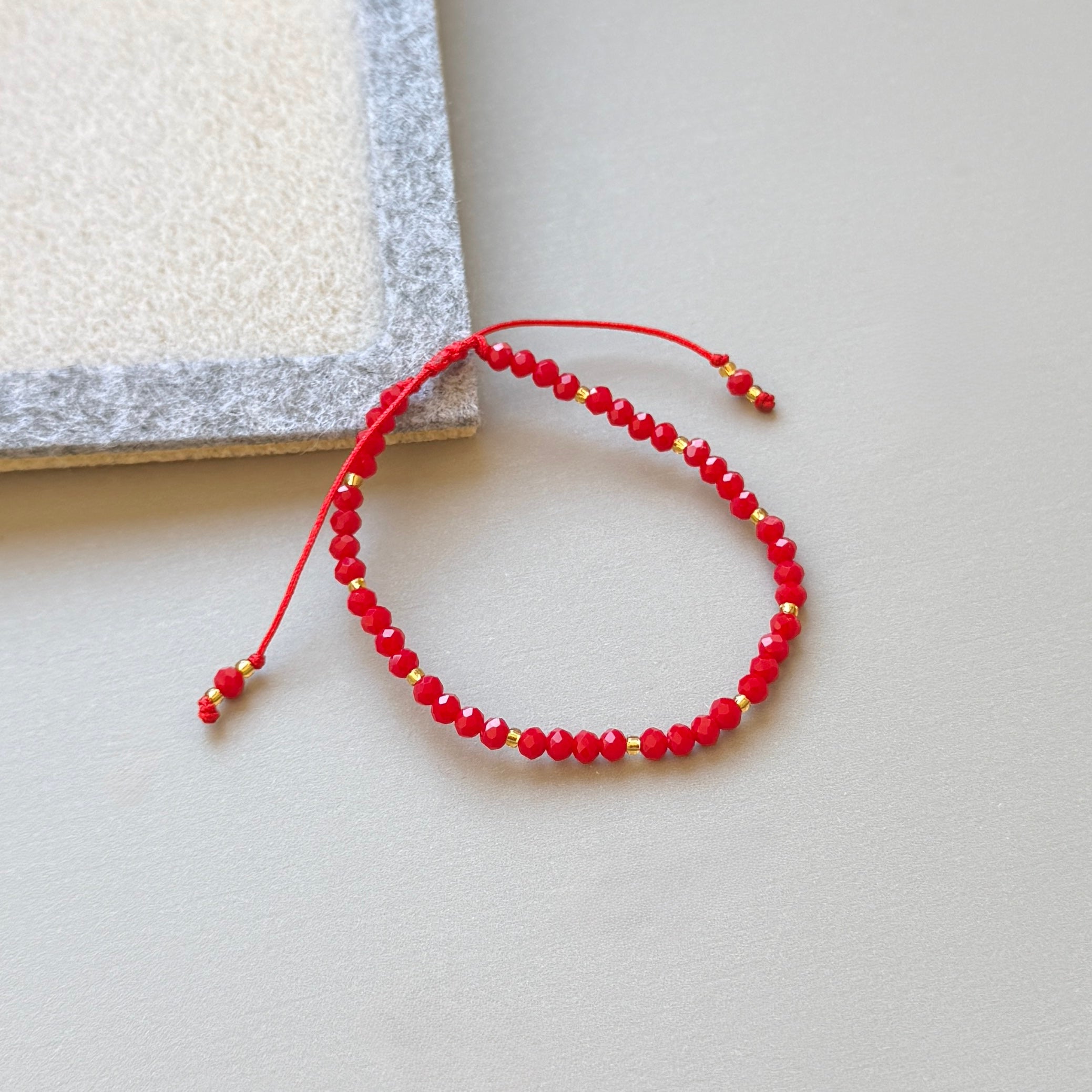 PULSERA ROJA | LUNAM
