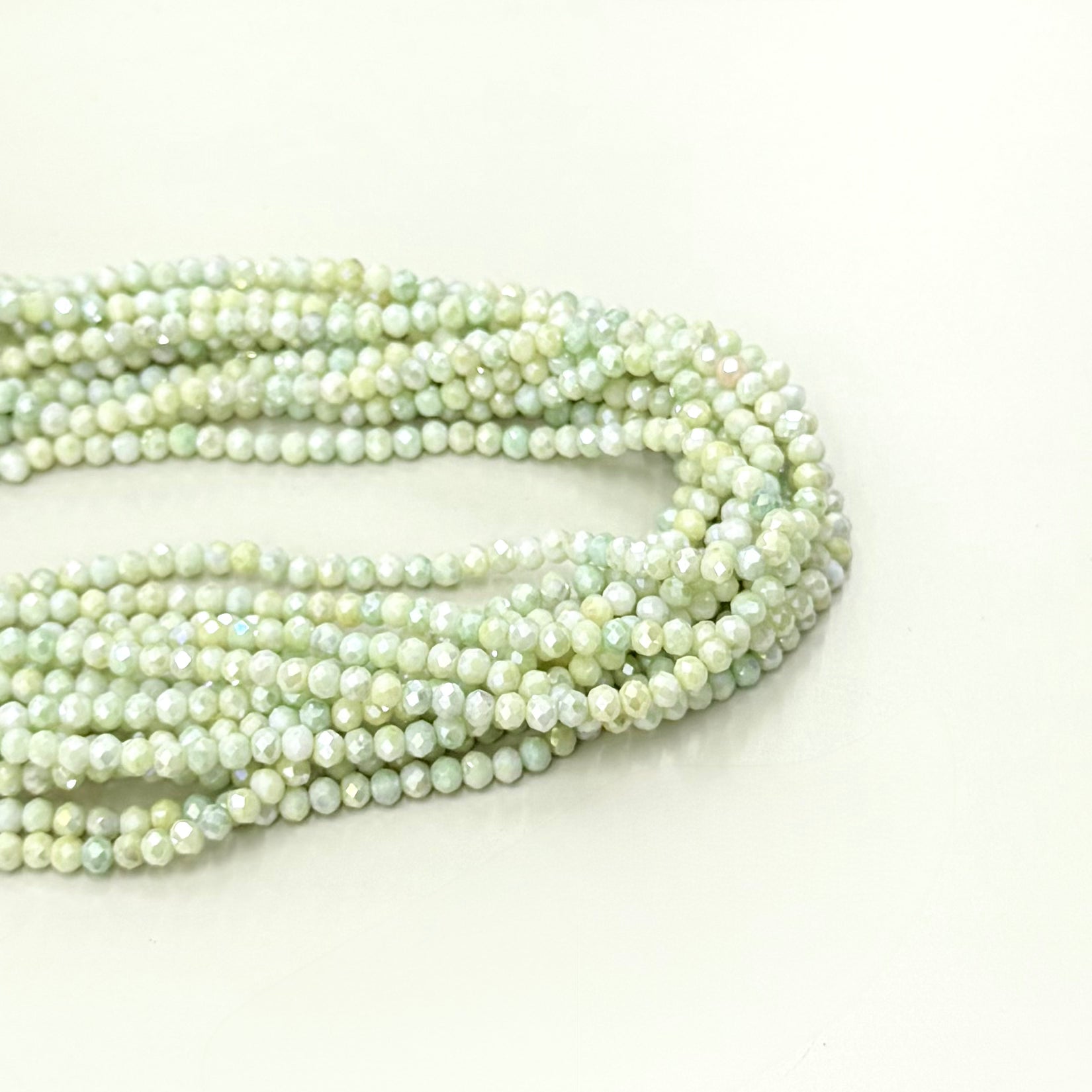 CRISTAL CHATO | 4.4MM | ACUARELA VERDE CREMA Y AMARILLO