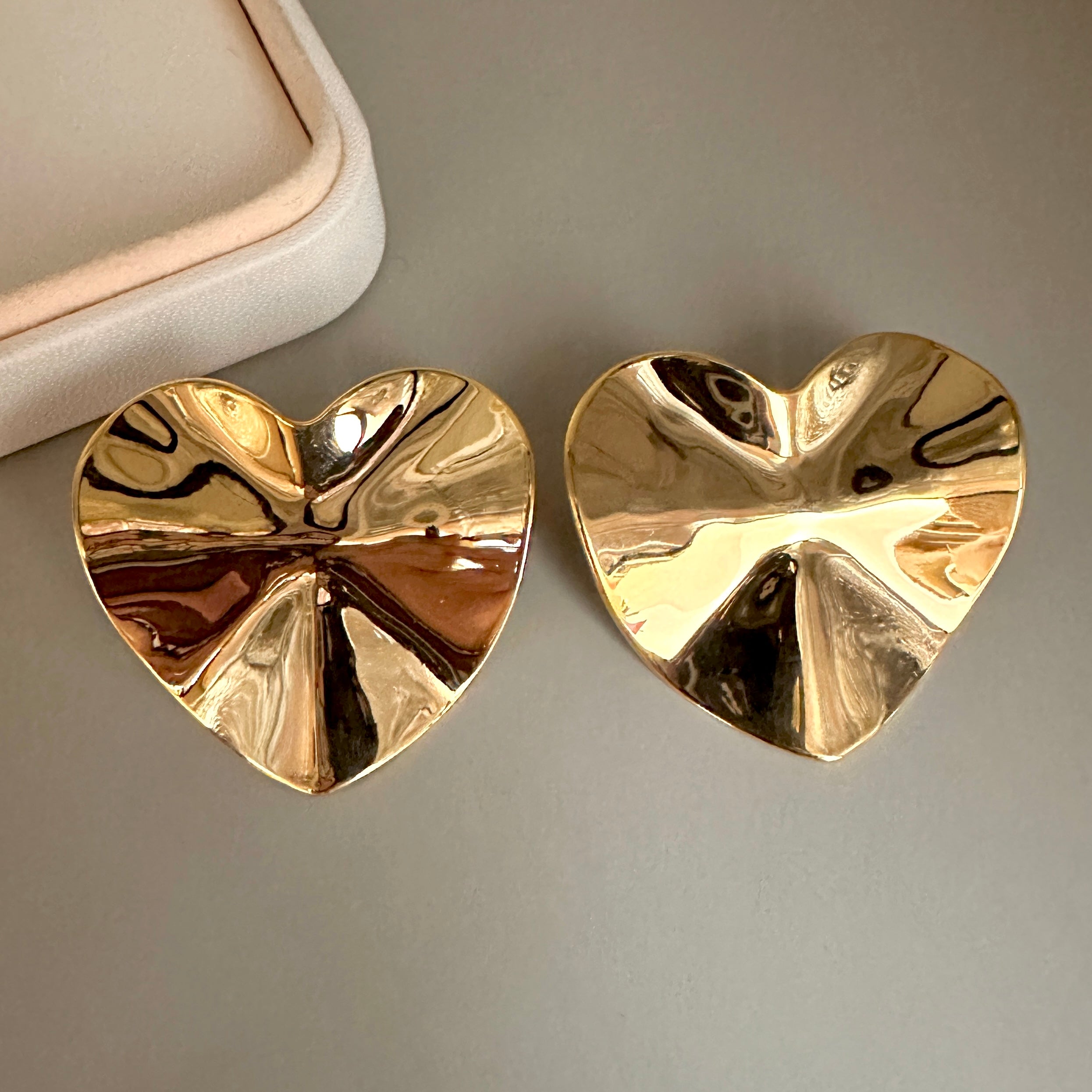 AROS | CORAZON CON RELIEVE