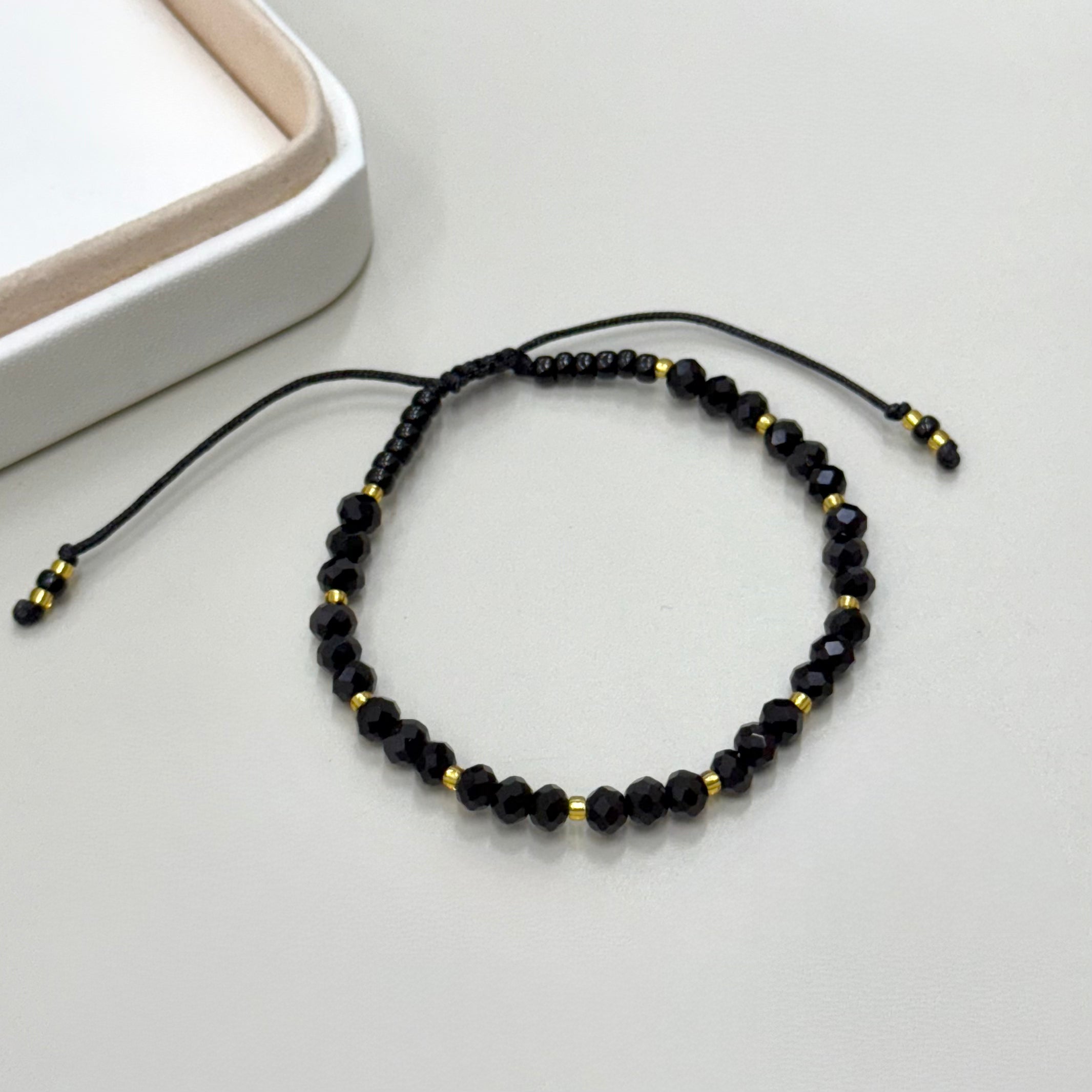 PULSERA NEGRA | LUNAM