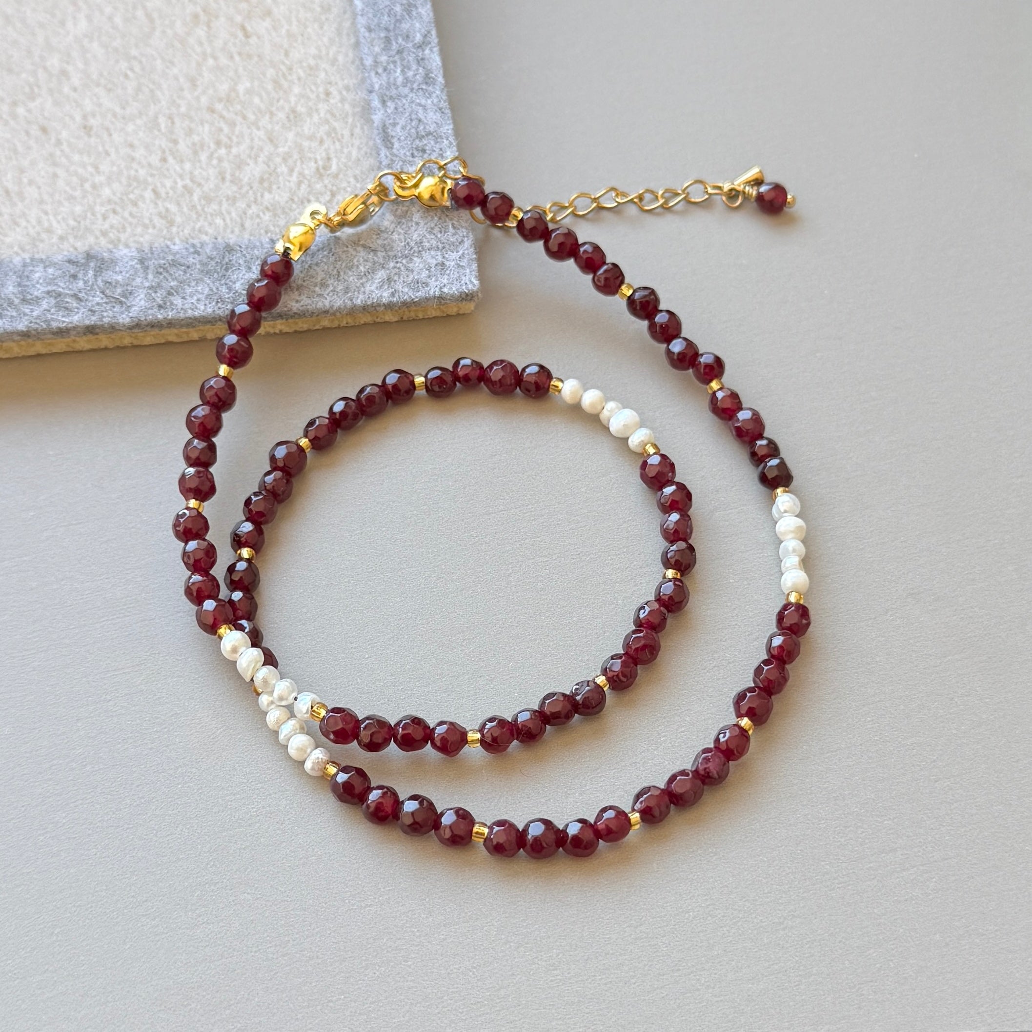 COLLAR BURDEO Y PERLAS | LUNAM