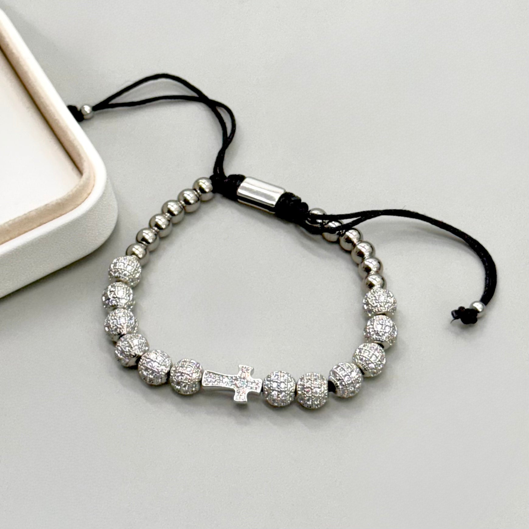 PULSERA HILO | CRUZ CON STRASS