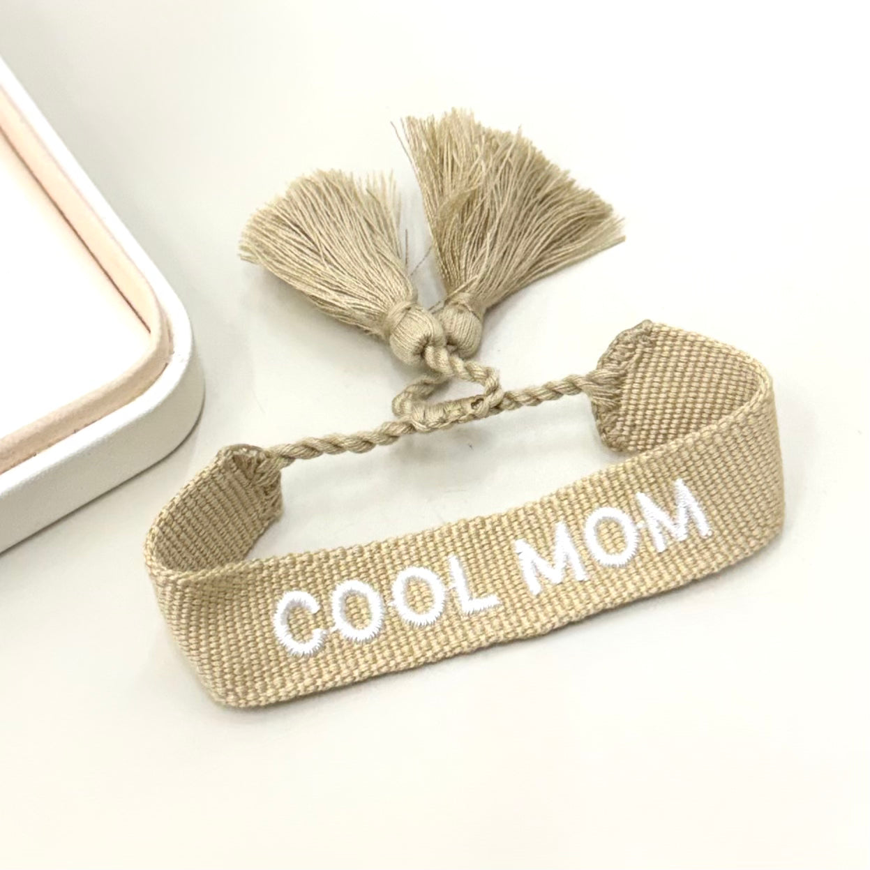 PULSERA TEJIDA | COOL MOM | LUNAM