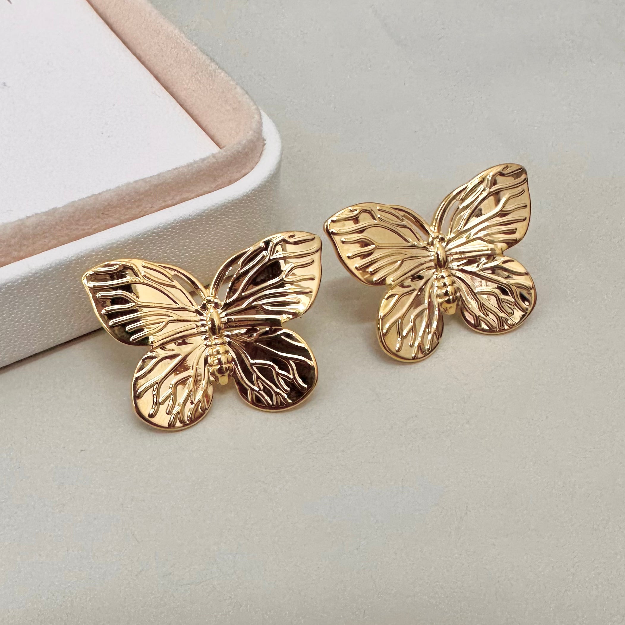 AROS  BAÑO DE ORO | MARIPOSA | 30MM X 20MM